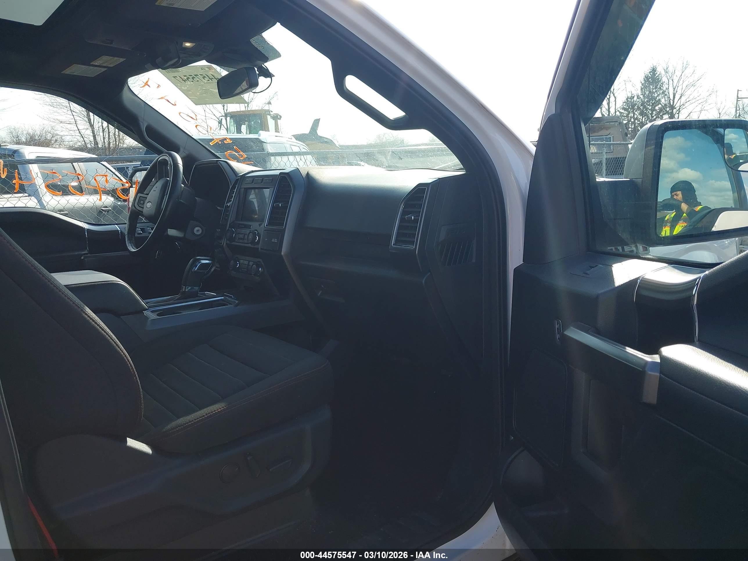 FORD F-150 image 5