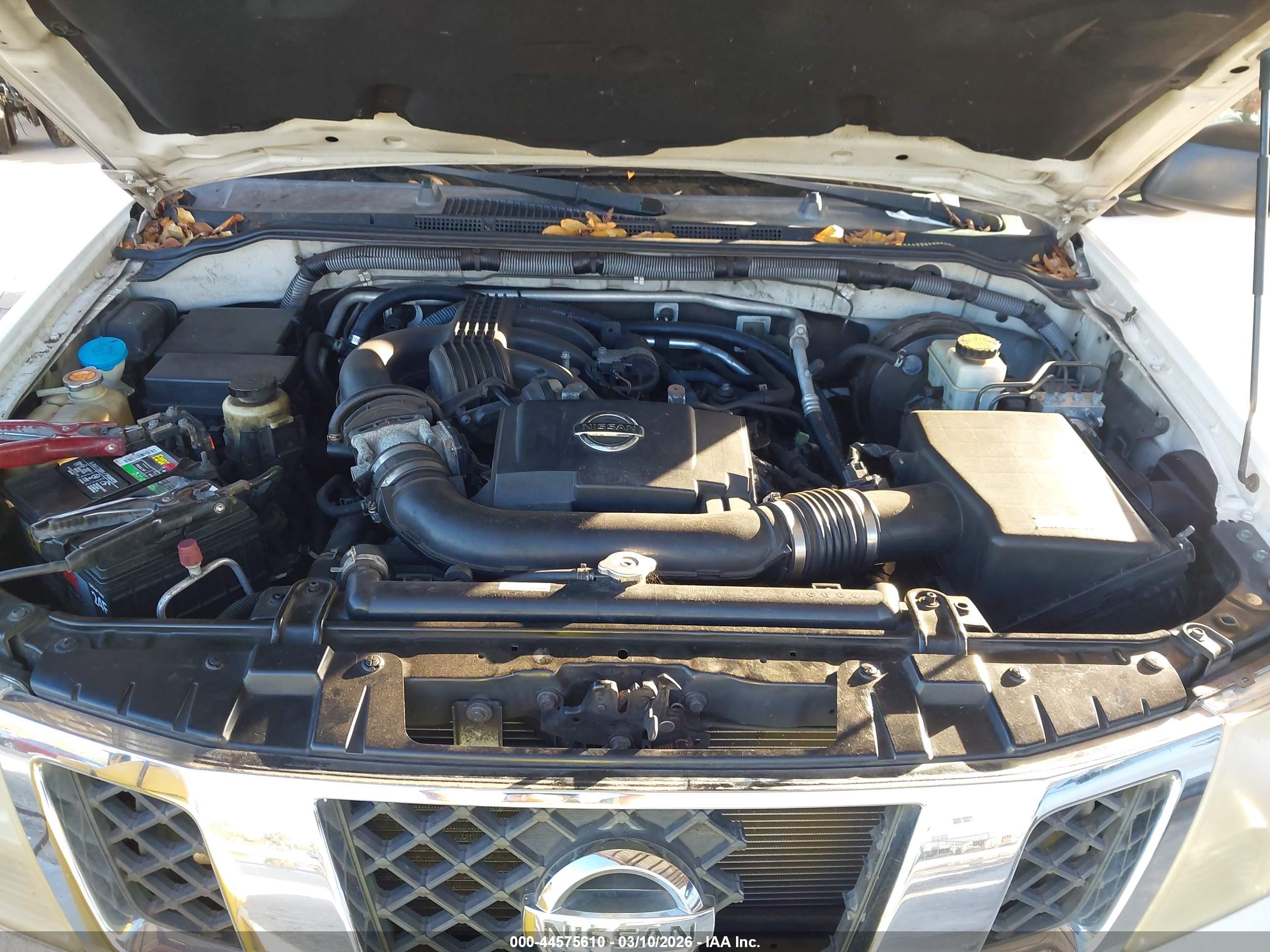 NISSAN FRONTIER image 10