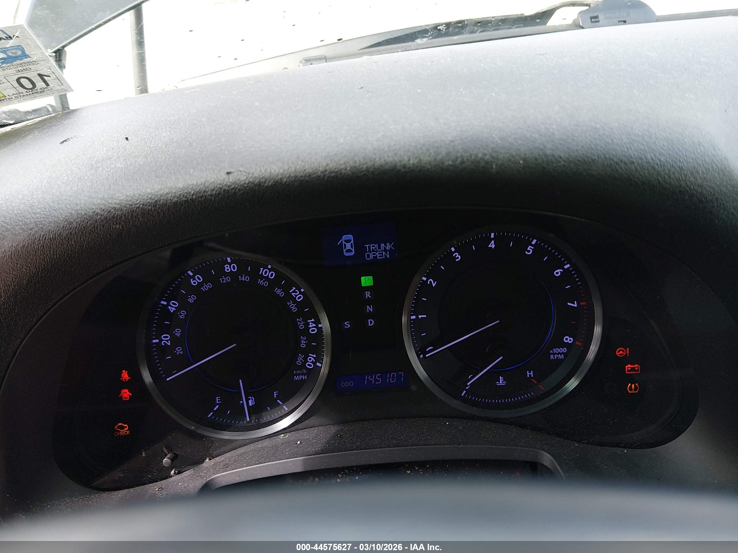 LEXUS IS image 7