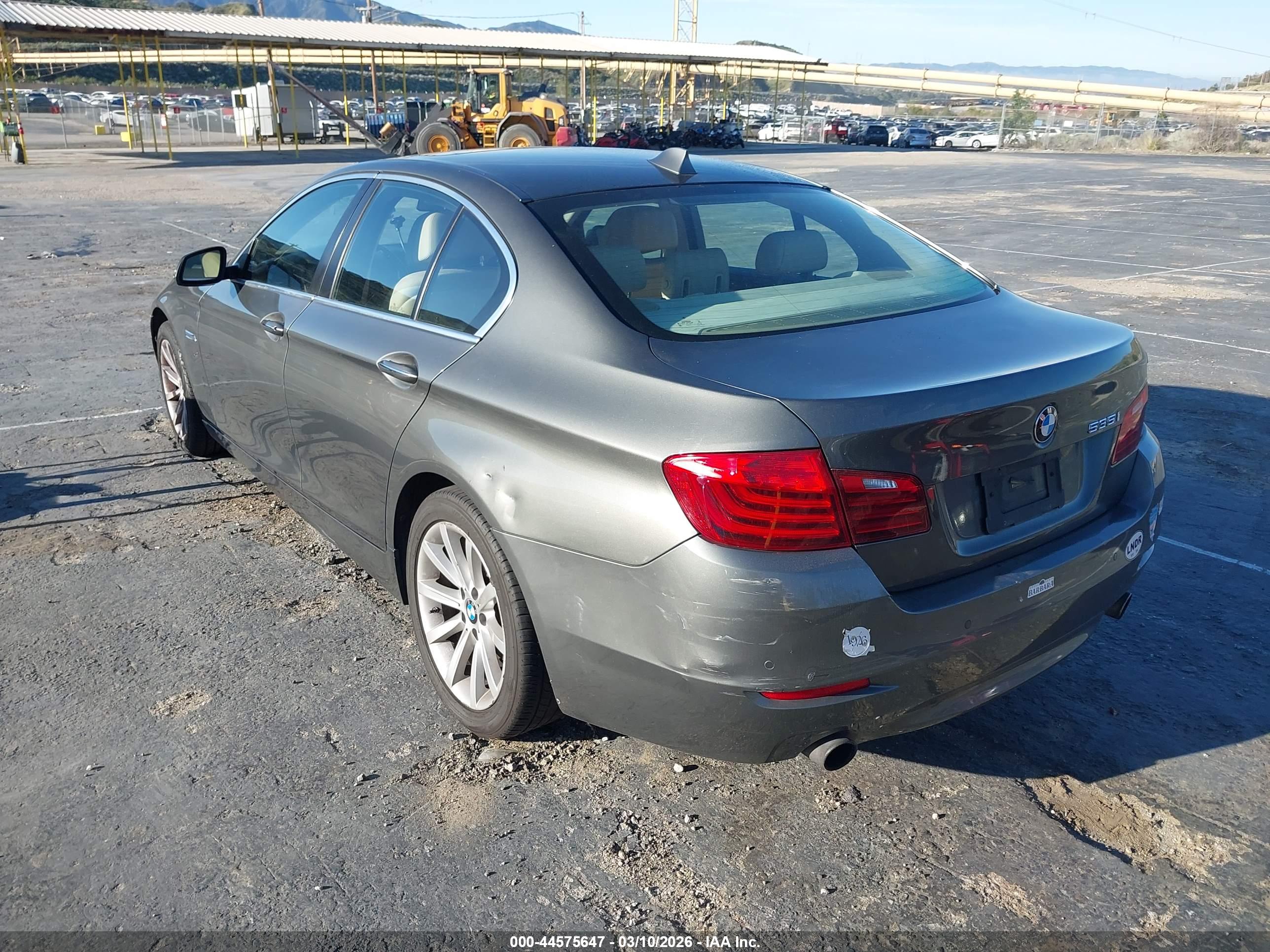 BMW 535I image 3