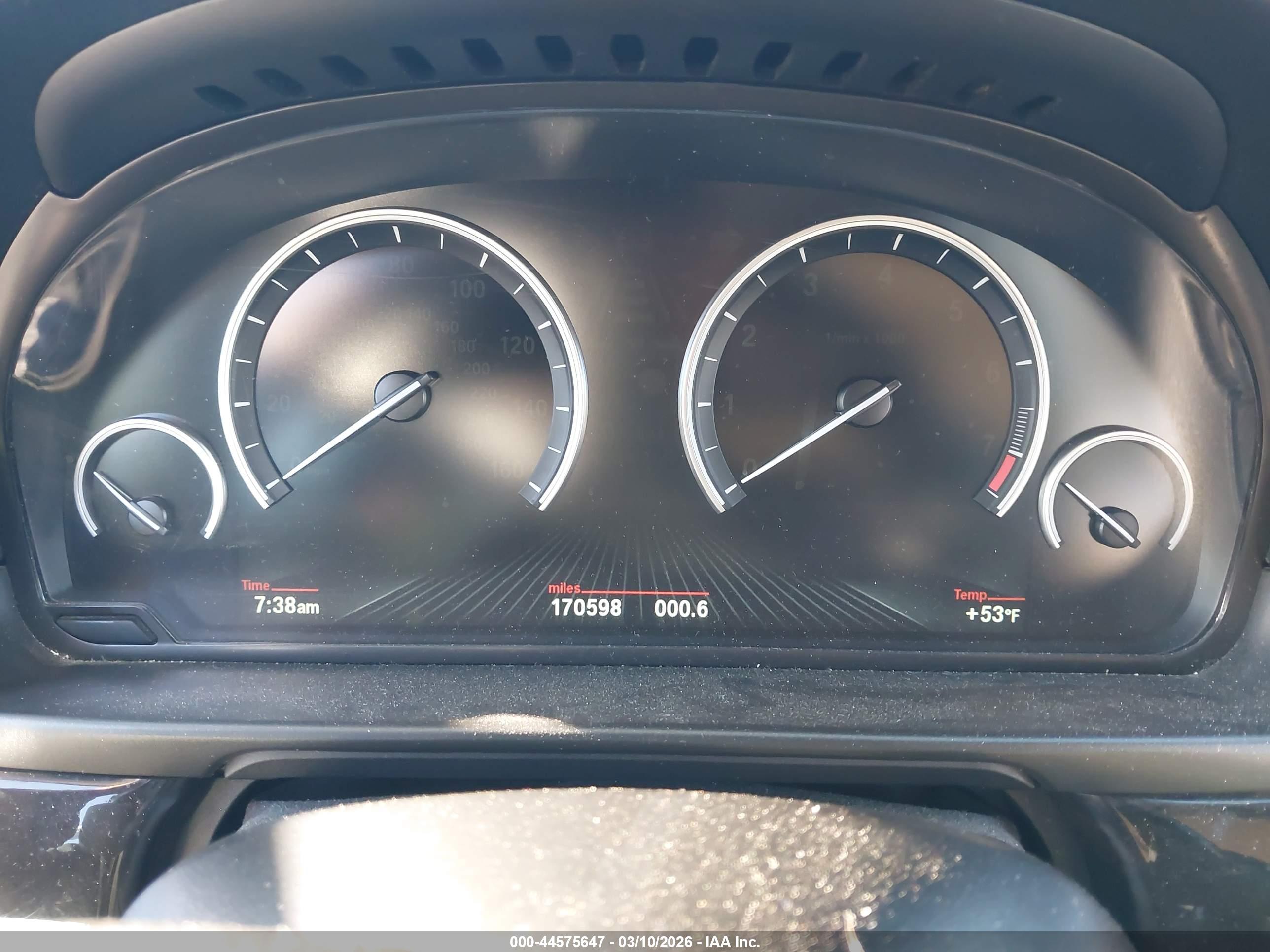 BMW 535I image 7