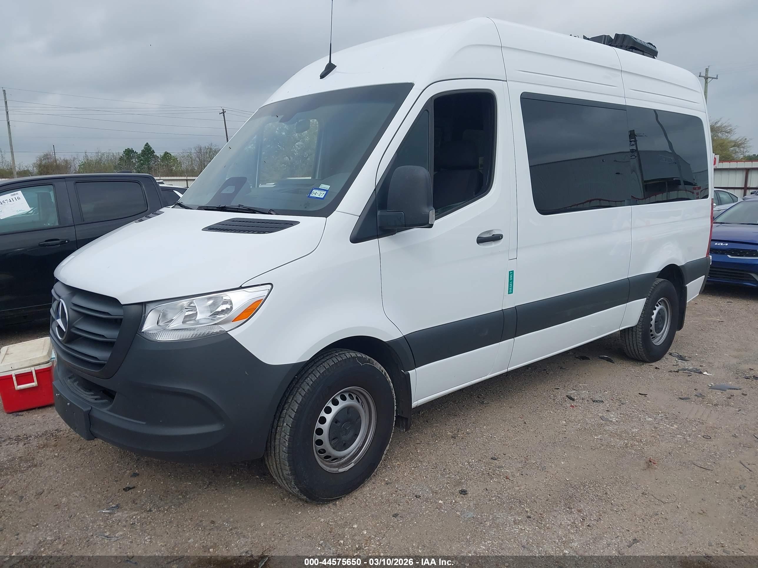 MERCEDES-BENZ SPRINTER image 2