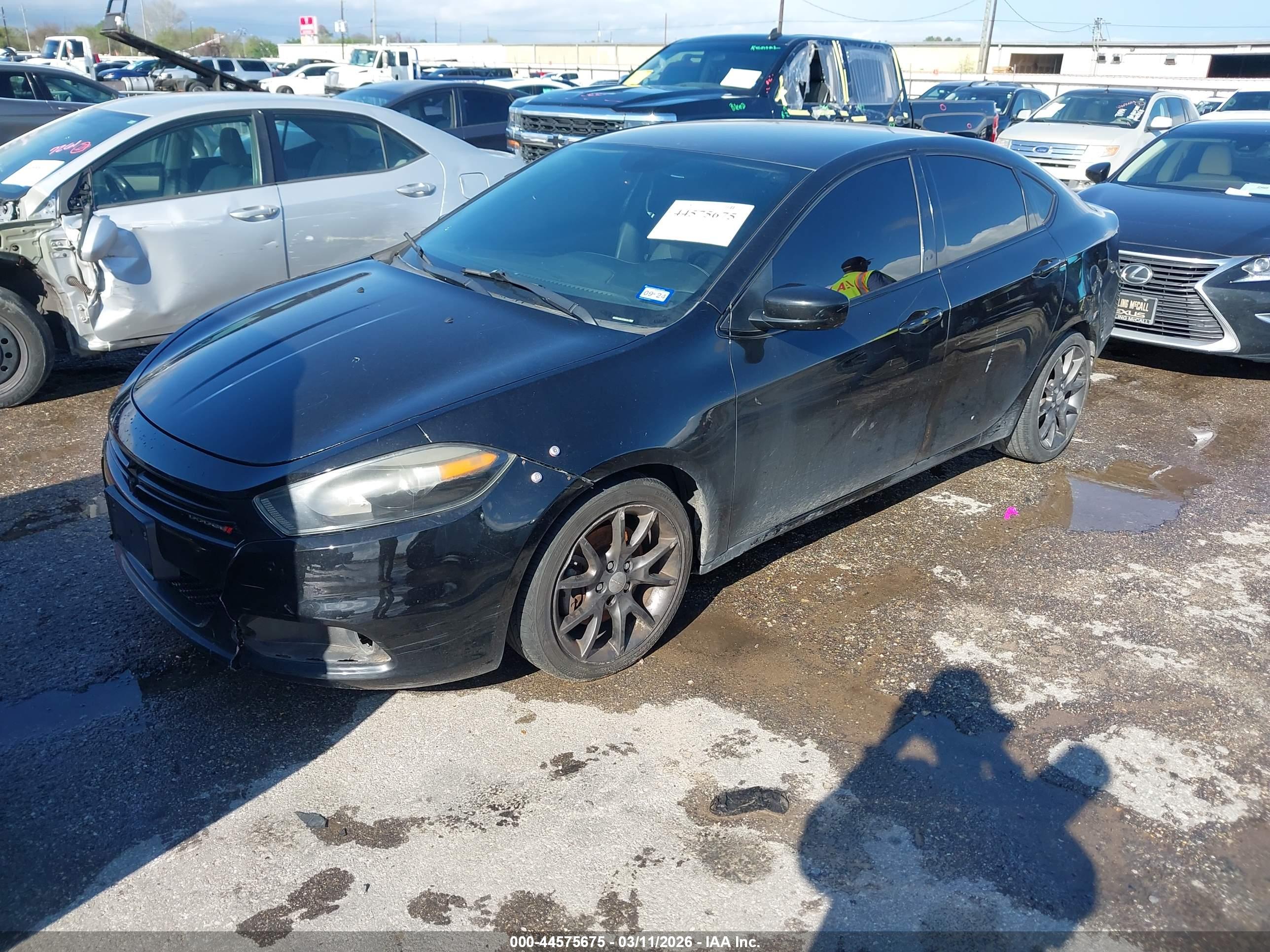 DODGE DART image 2