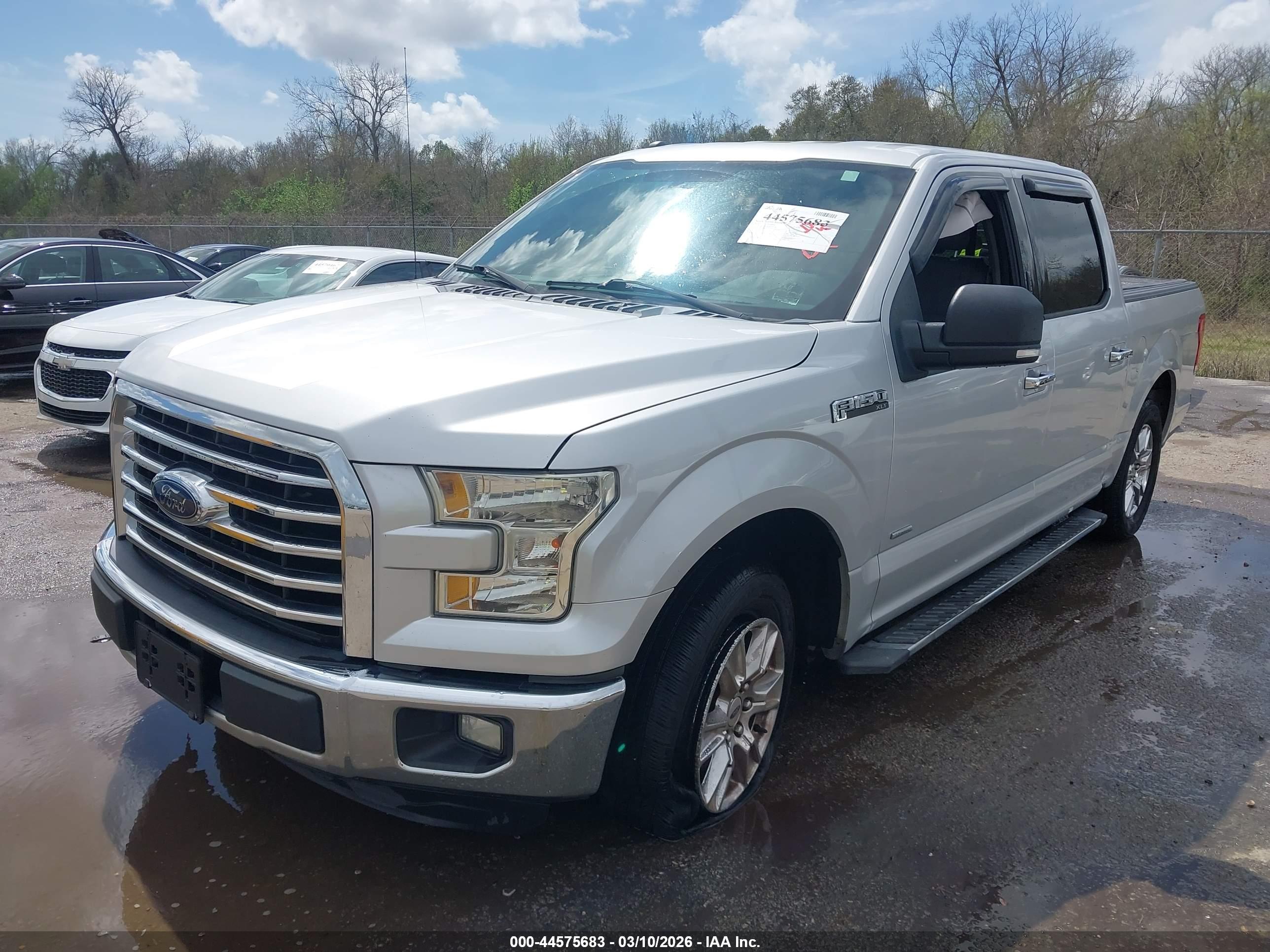FORD F-150 image 2