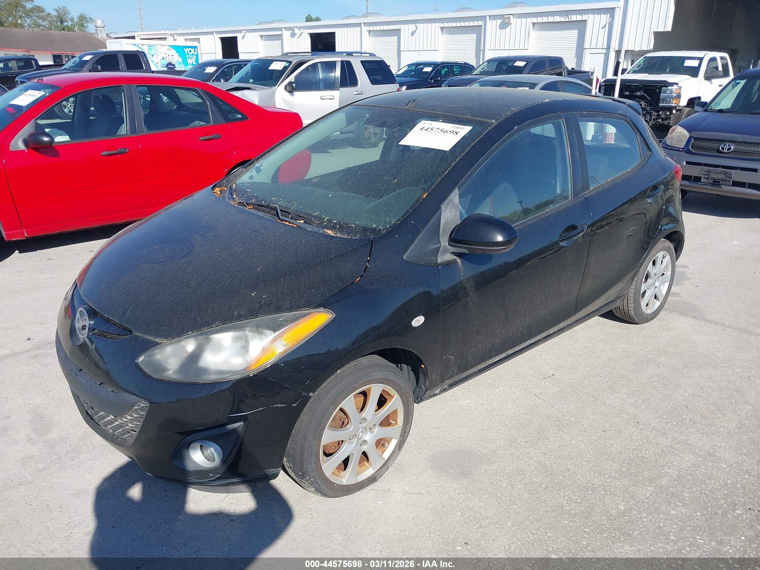 MAZDA MAZDA2 image 2