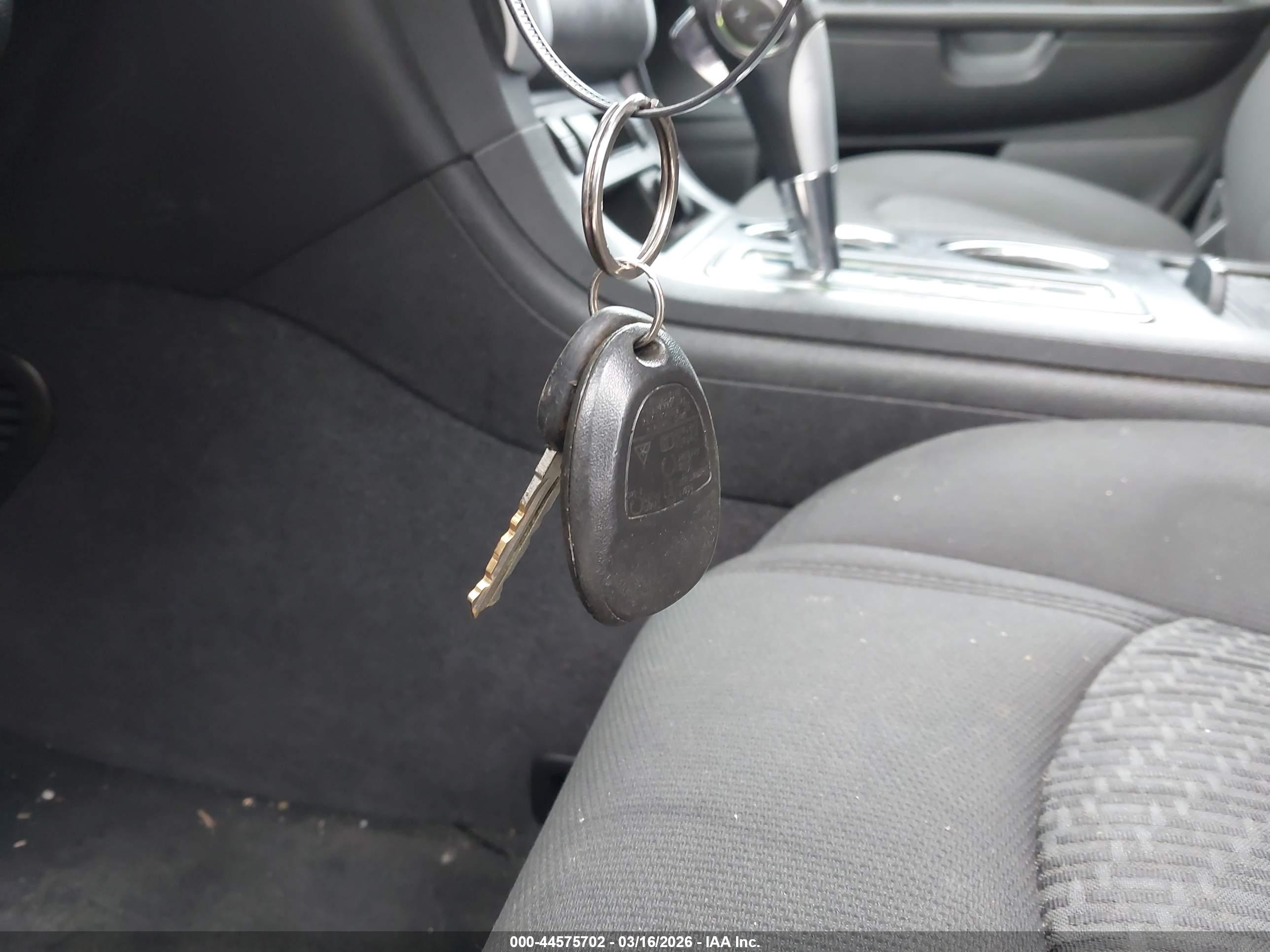 CHEVROLET TRAVERSE image 11