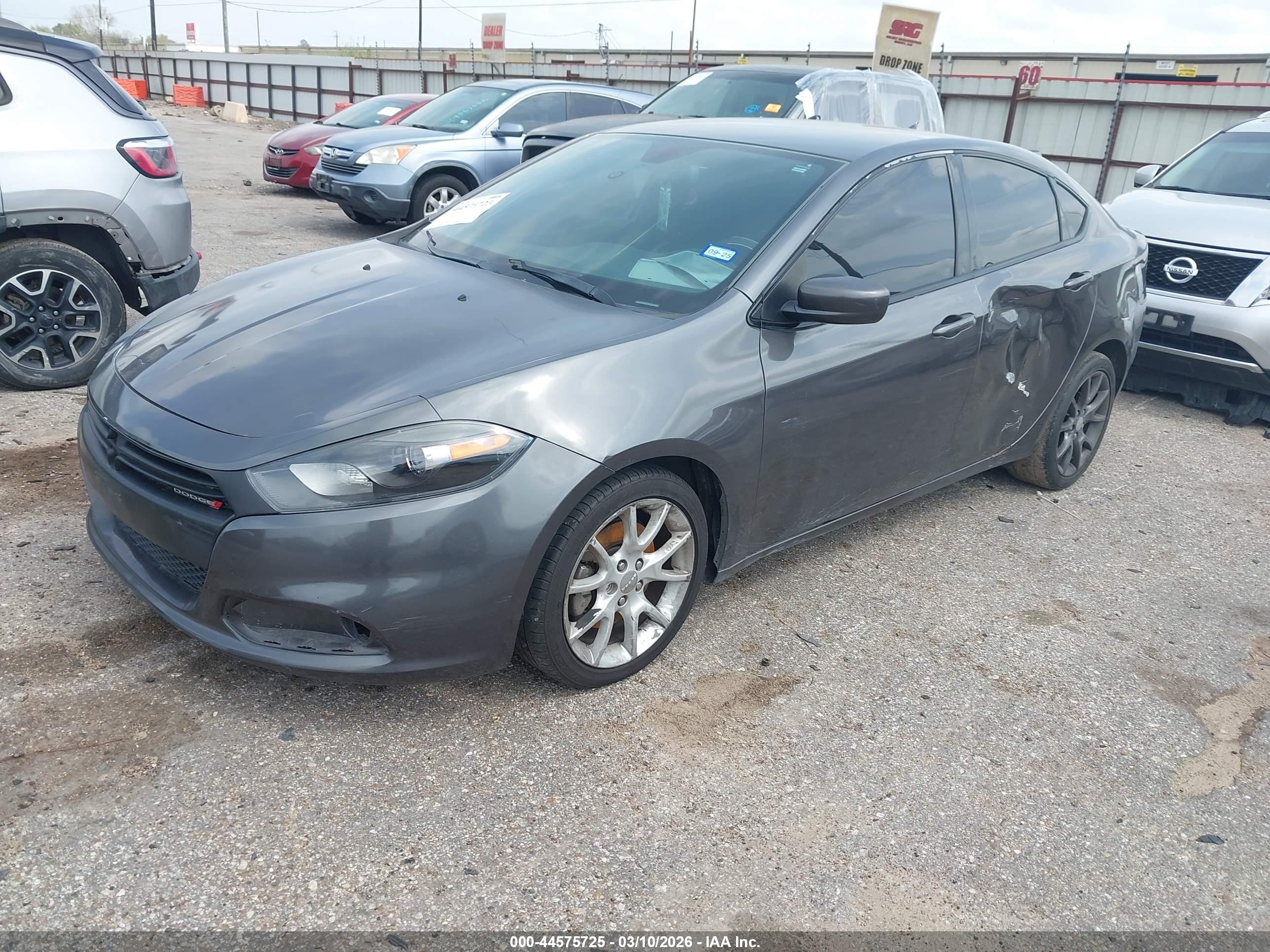 DODGE DART image 2
