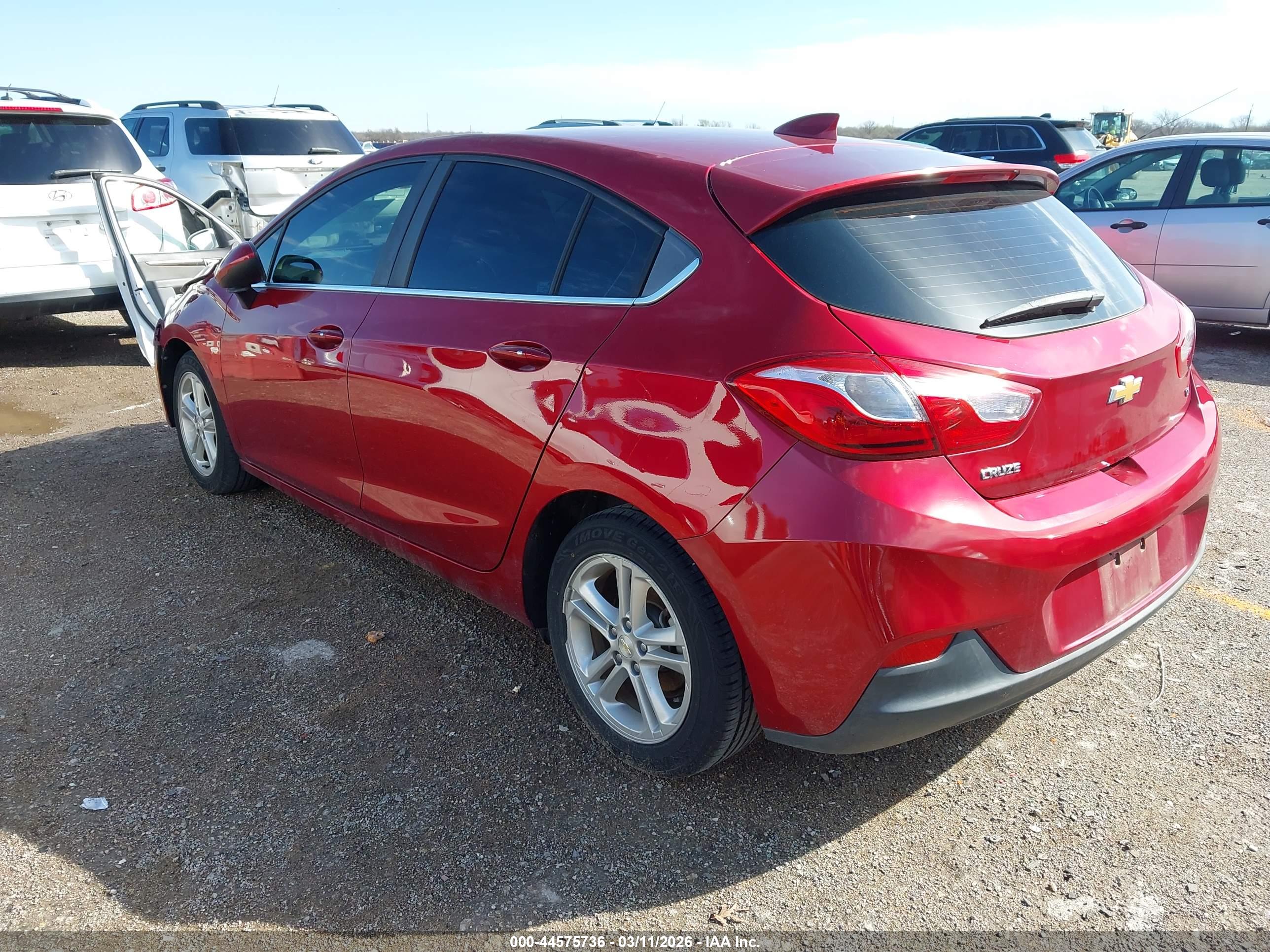 CHEVROLET CRUZE image 3