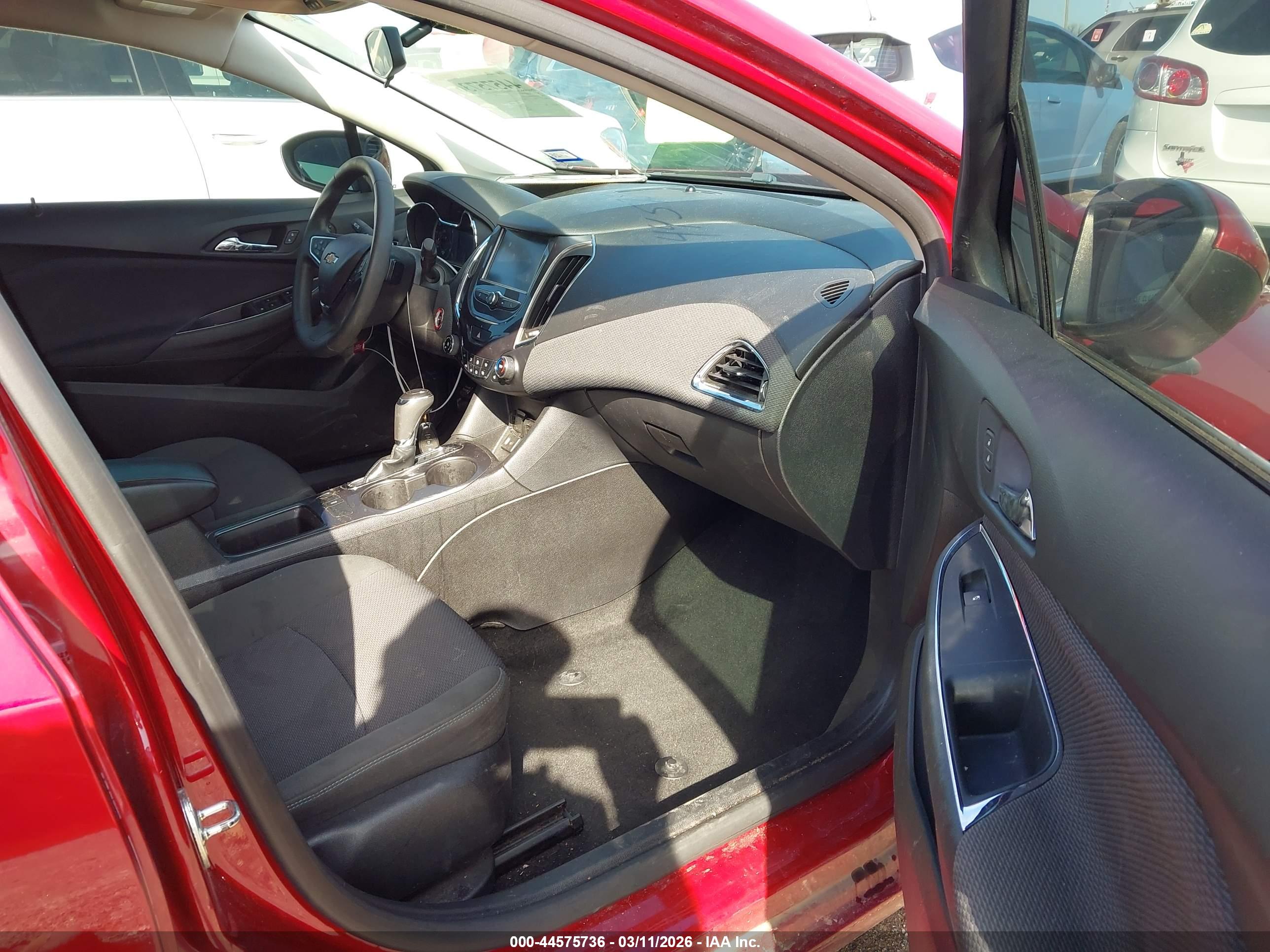 CHEVROLET CRUZE image 5