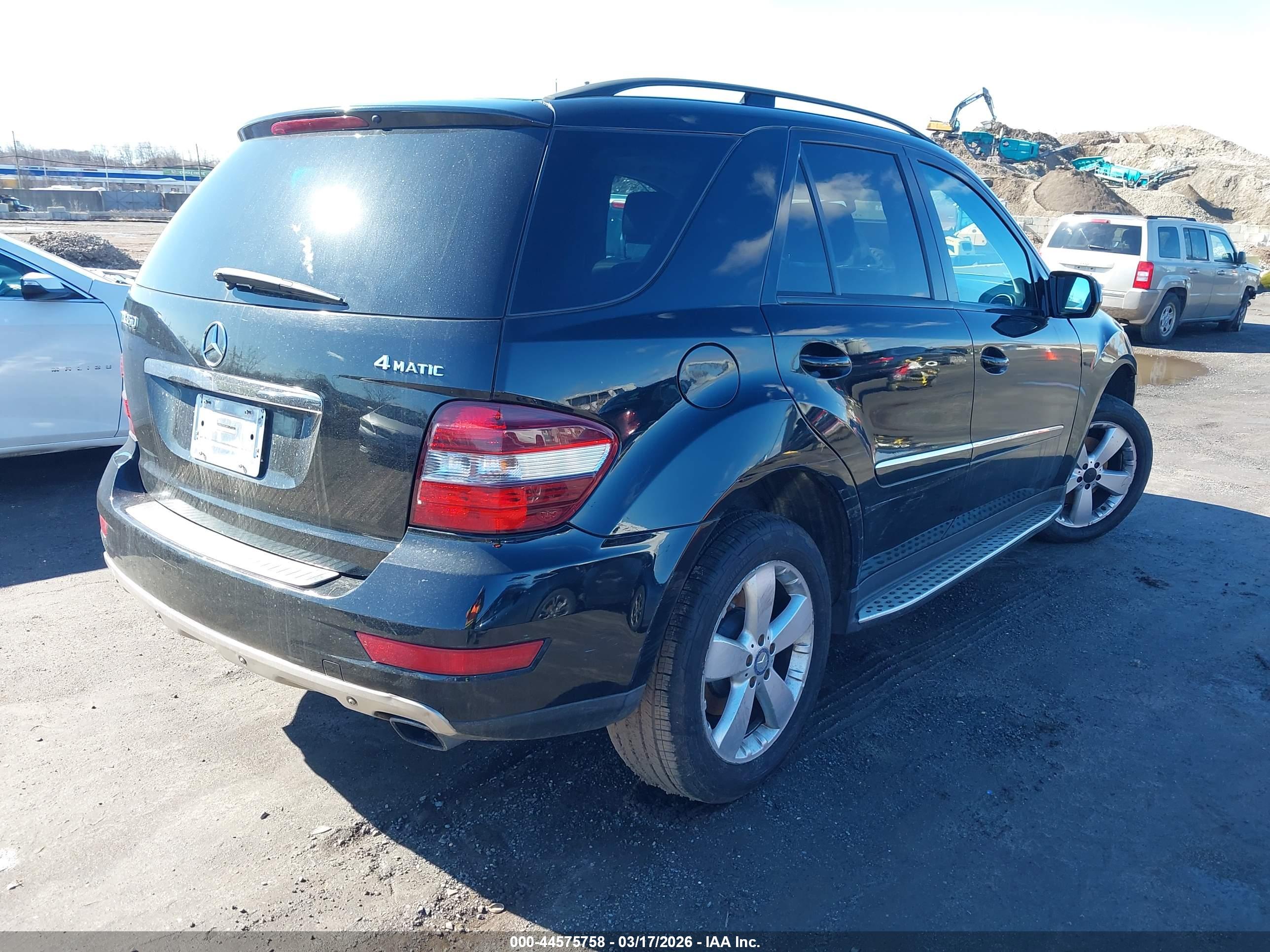 MERCEDES-BENZ ML image 6