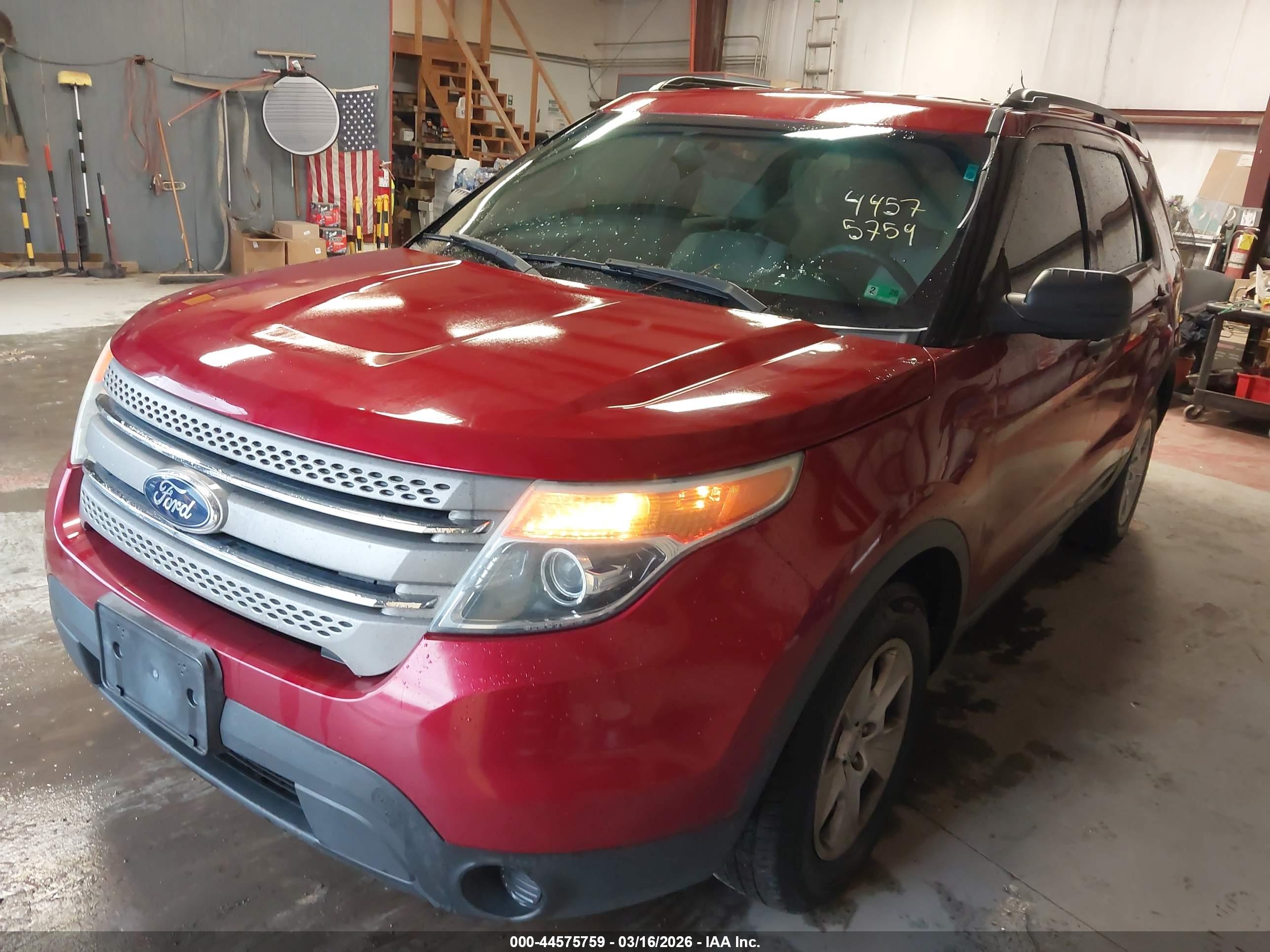 FORD EXPLORER image 2