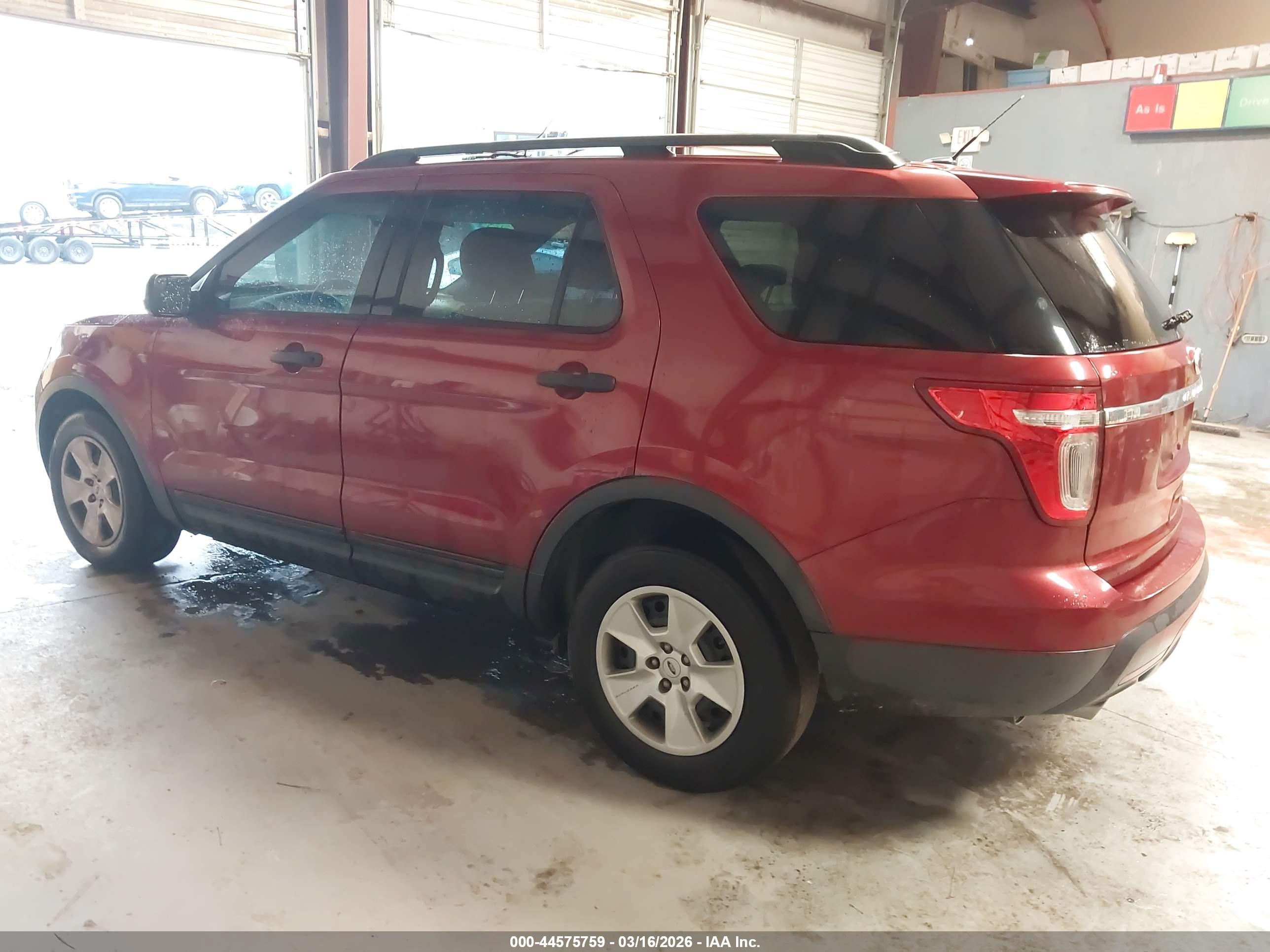 FORD EXPLORER image 3