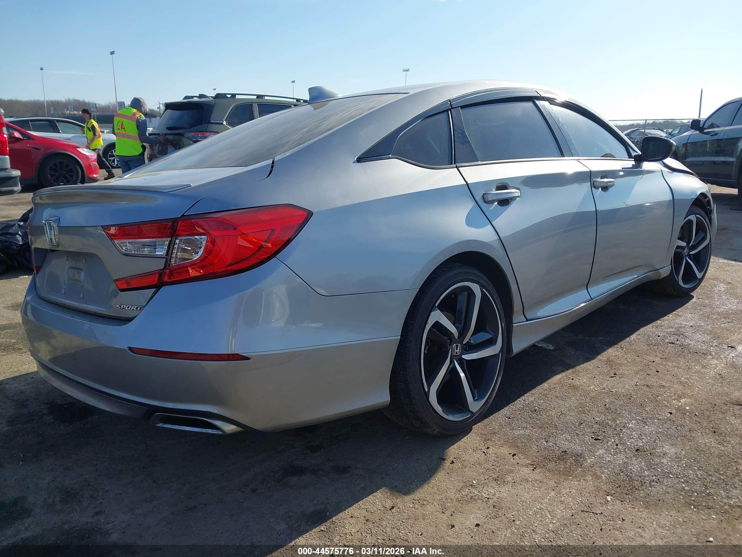 HONDA ACCORD image 4