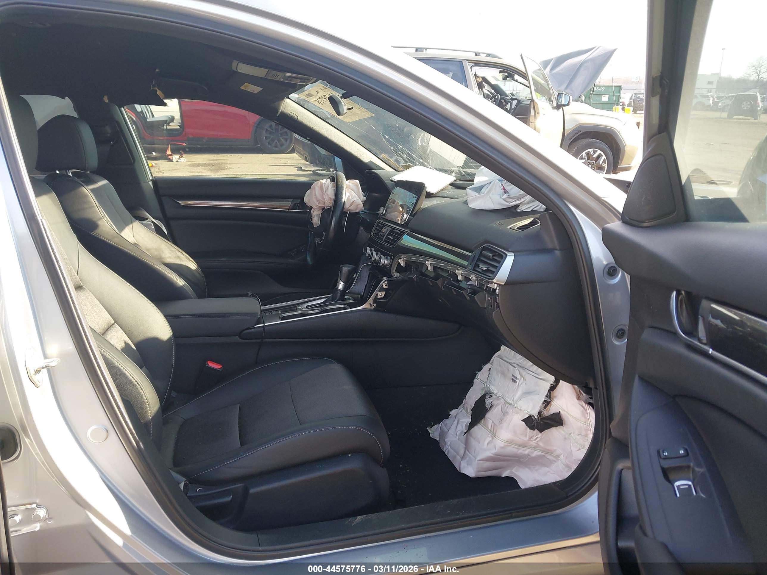 HONDA ACCORD image 5