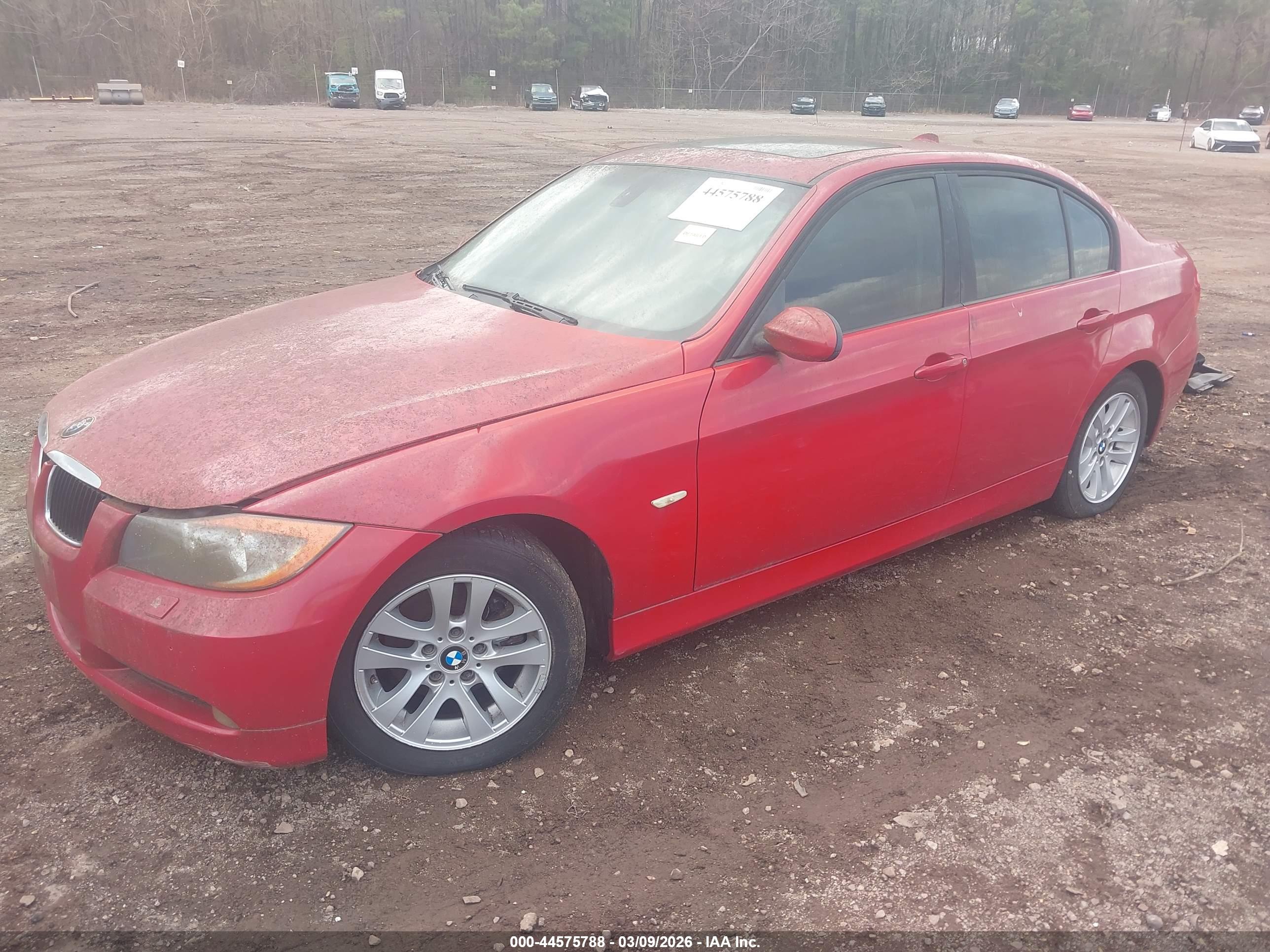 BMW 328I image 2