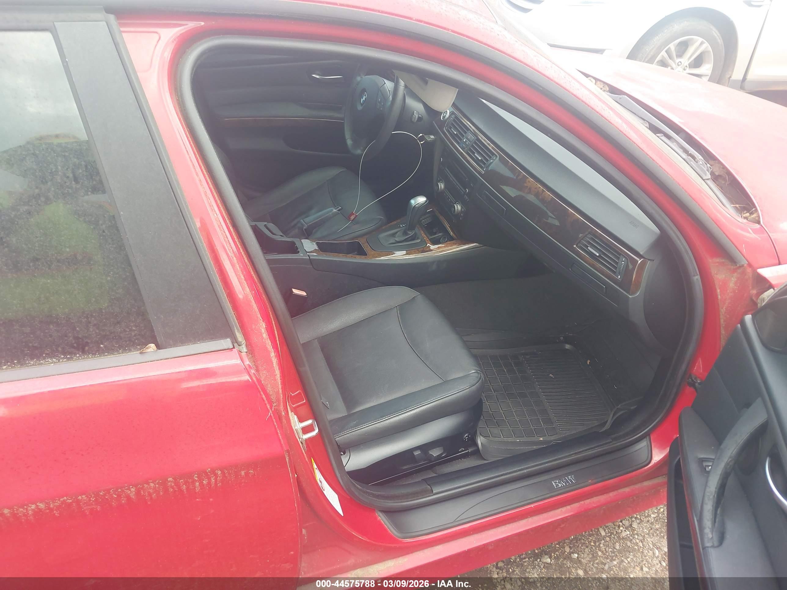 BMW 328I image 5