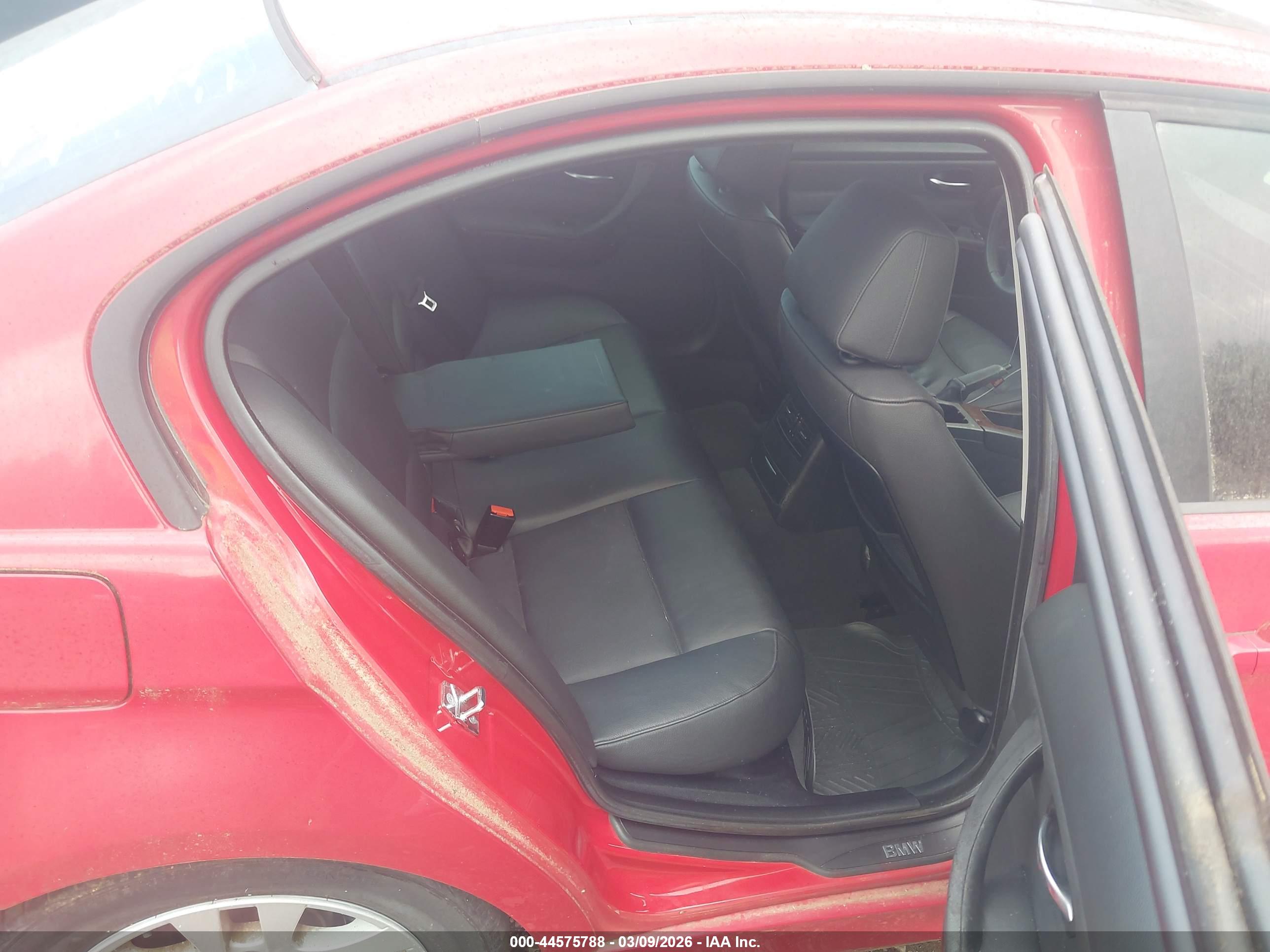 BMW 328I image 8
