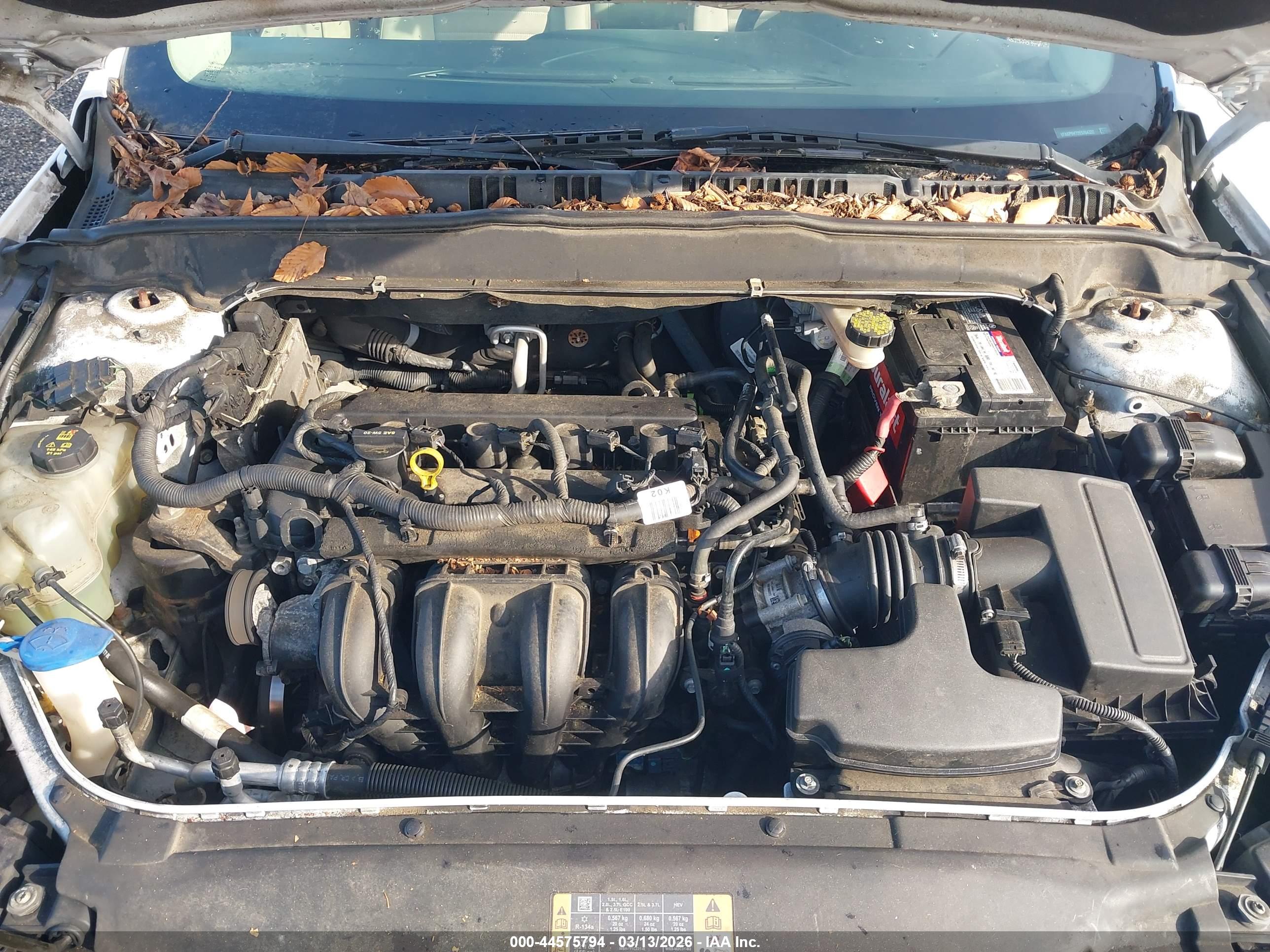 FORD FUSION image 10