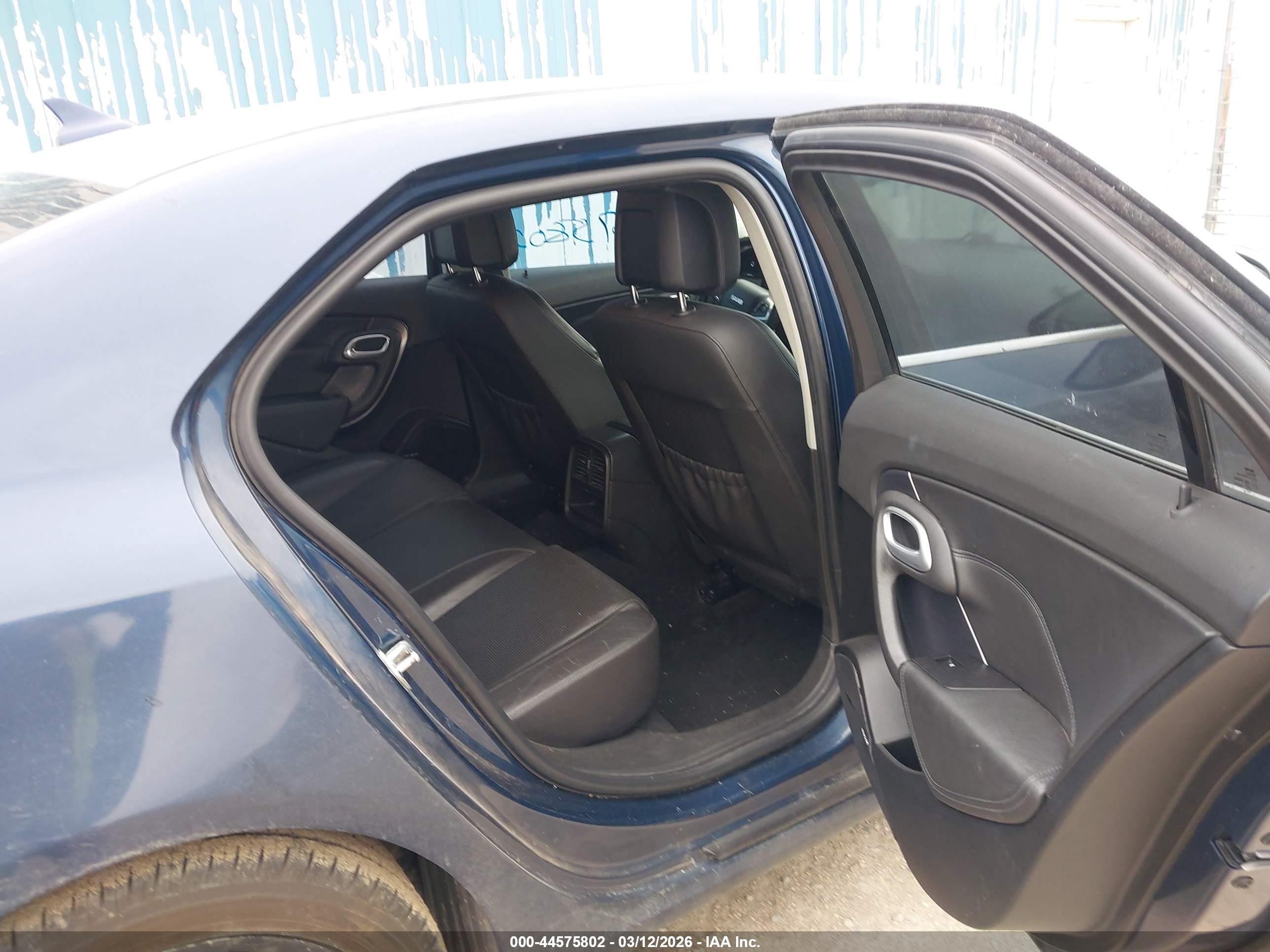 SAAB 9-5 image 8