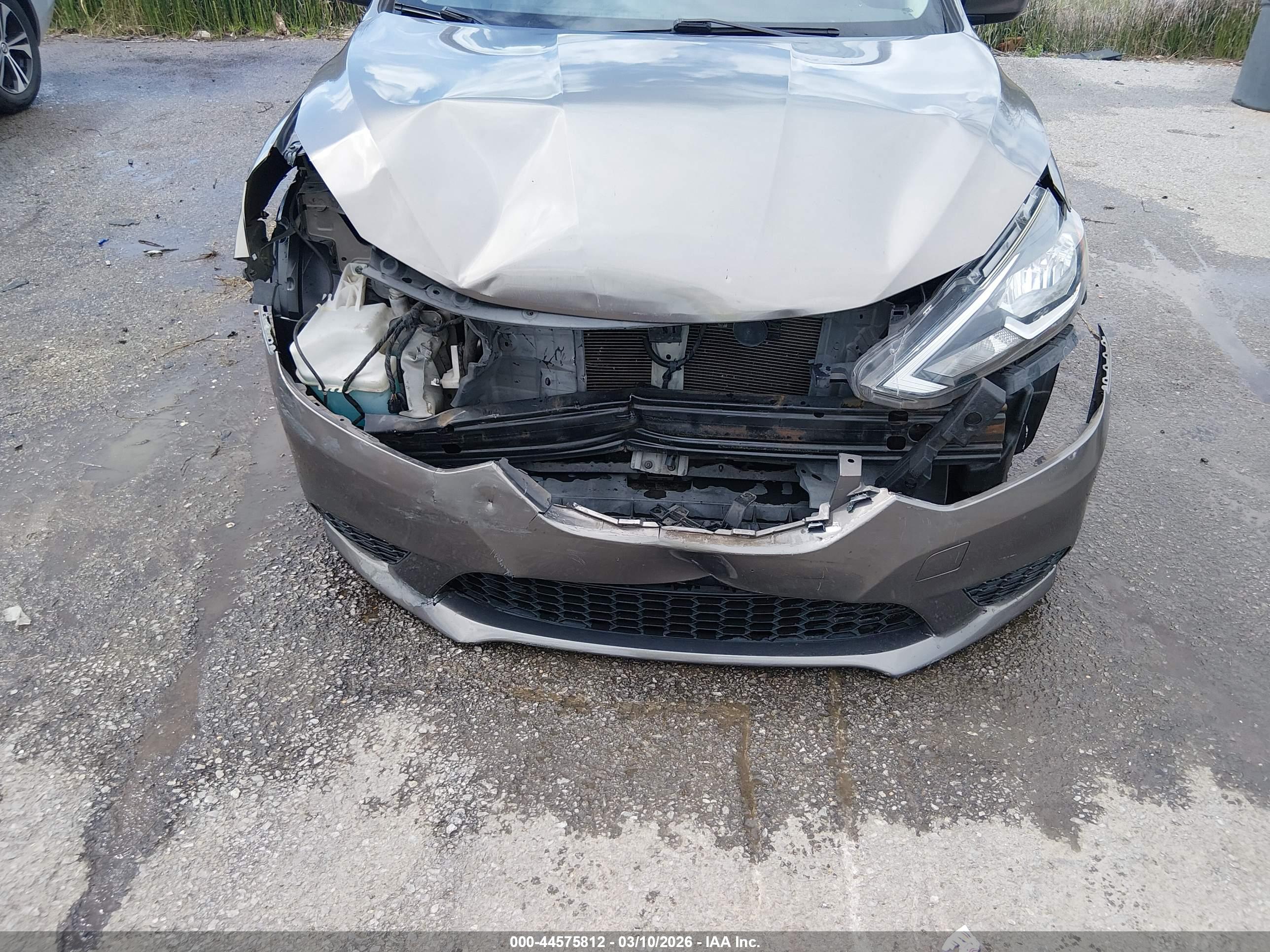 NISSAN SENTRA image 6