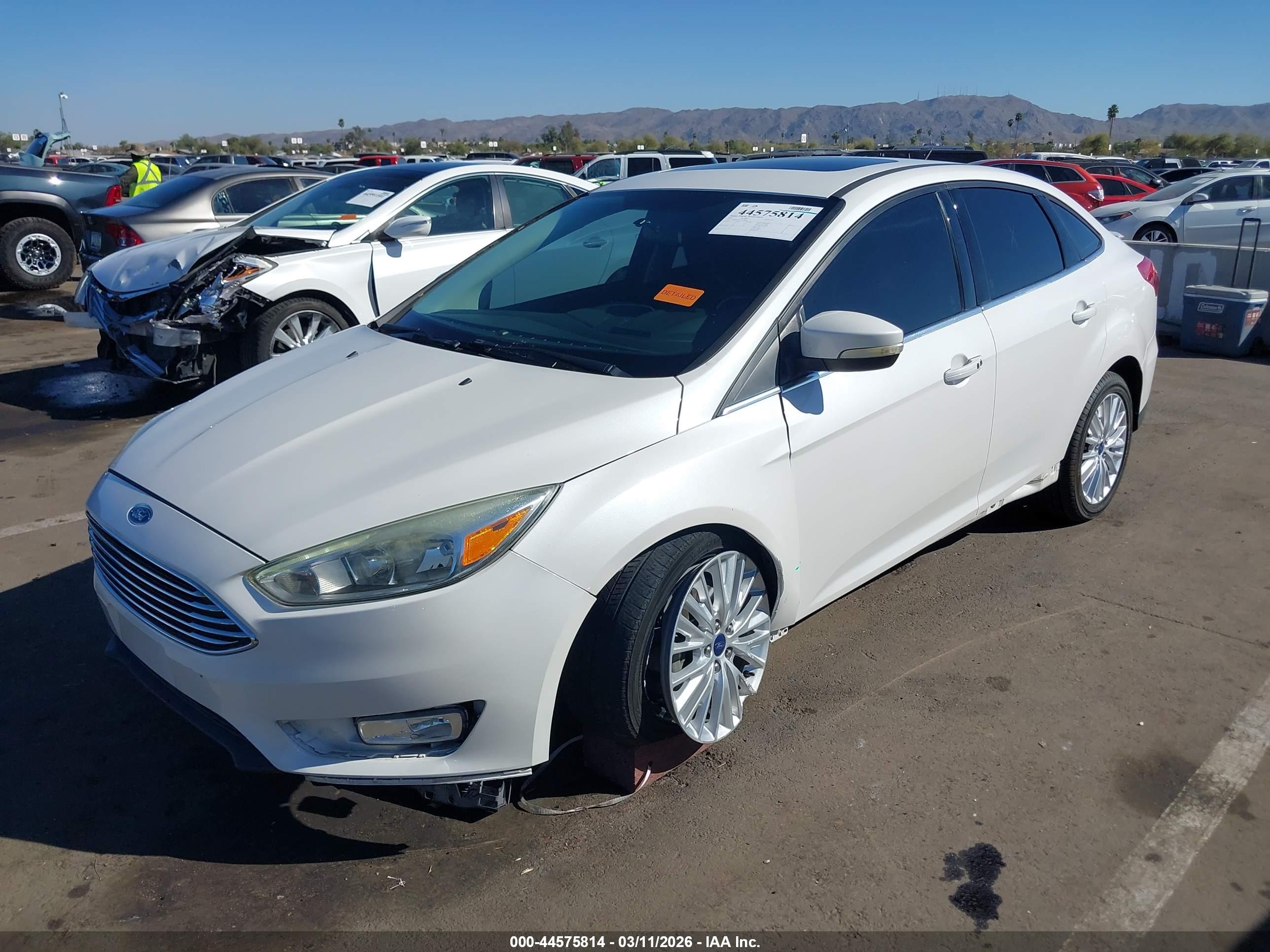 FORD FOCUS image 6
