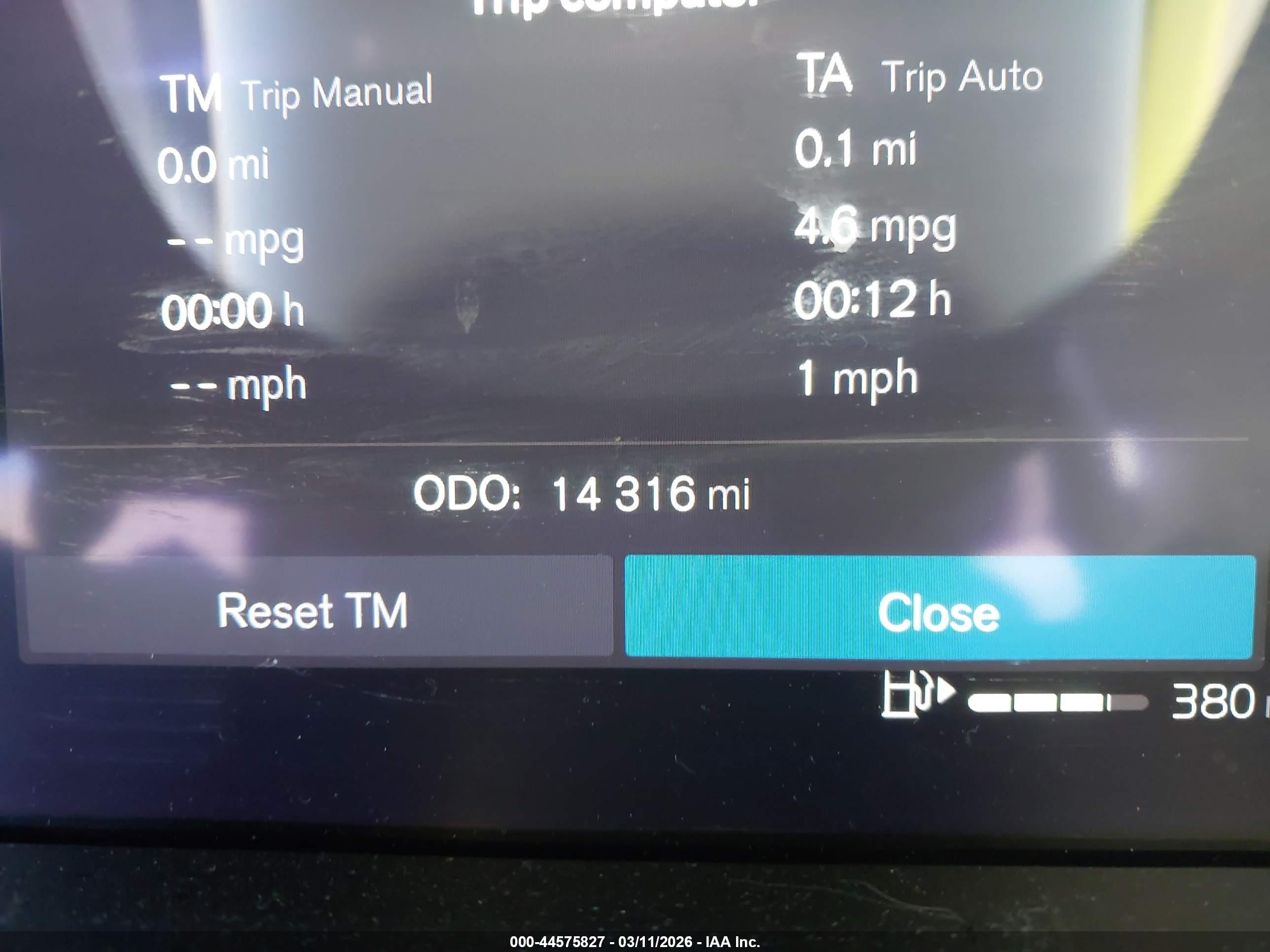 VOLVO S60 image 7