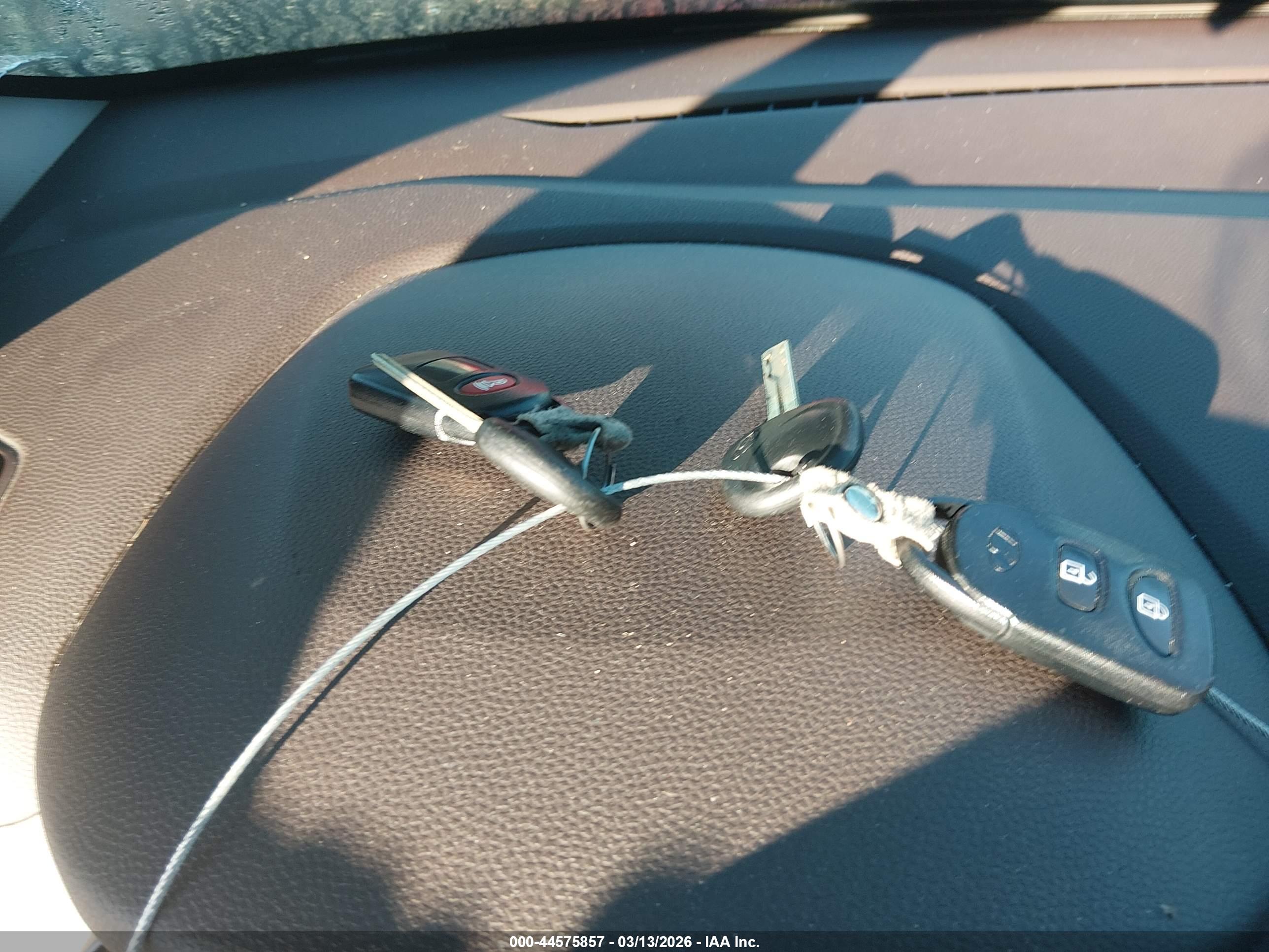 HYUNDAI TUCSON image 11