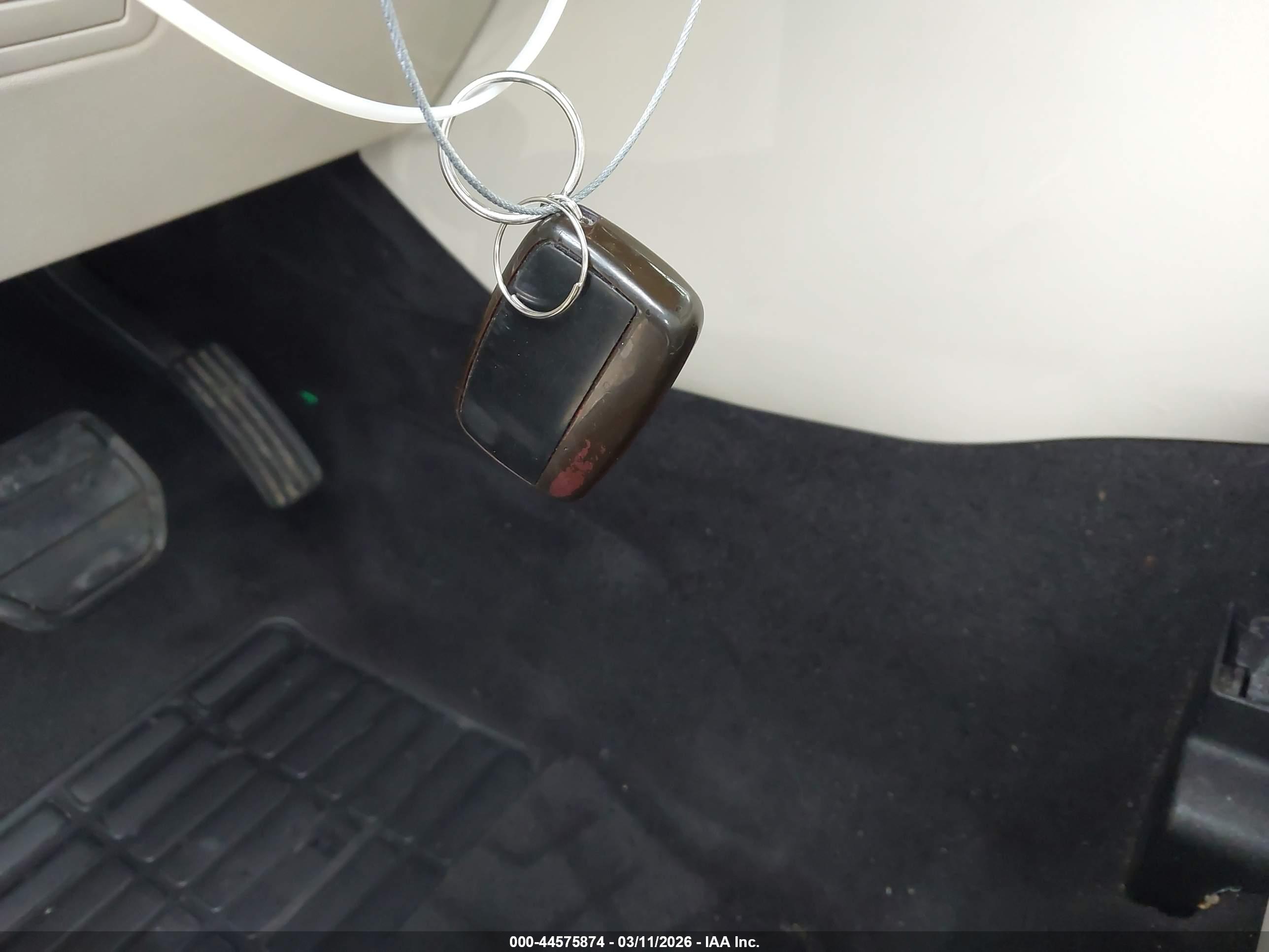 LAND ROVER image 11