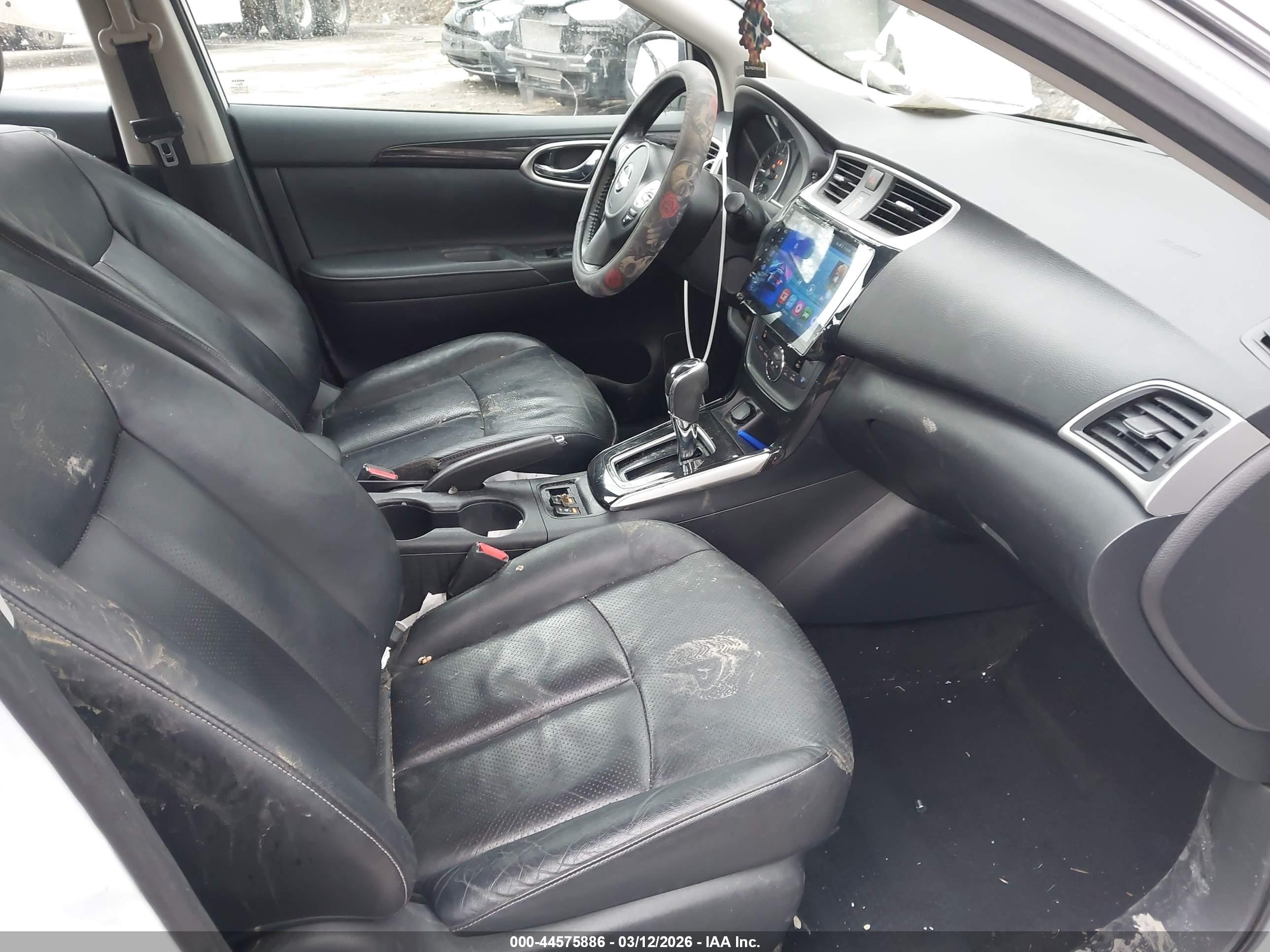 NISSAN SENTRA image 5