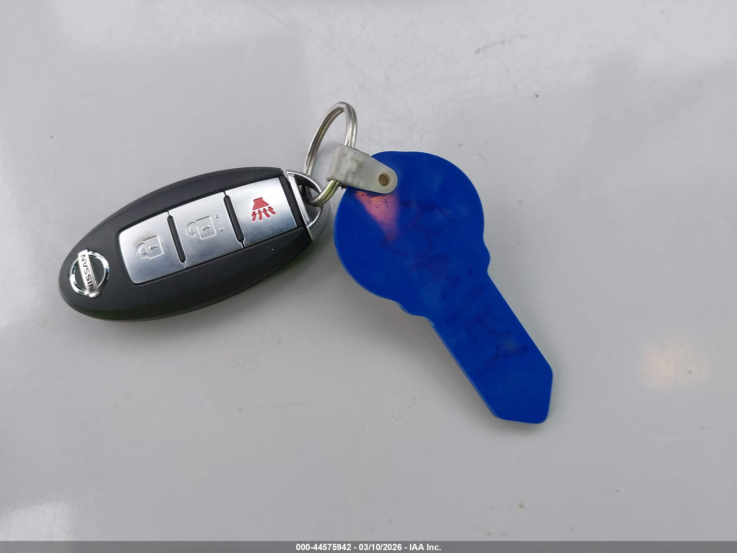 NISSAN ROGUE image 11