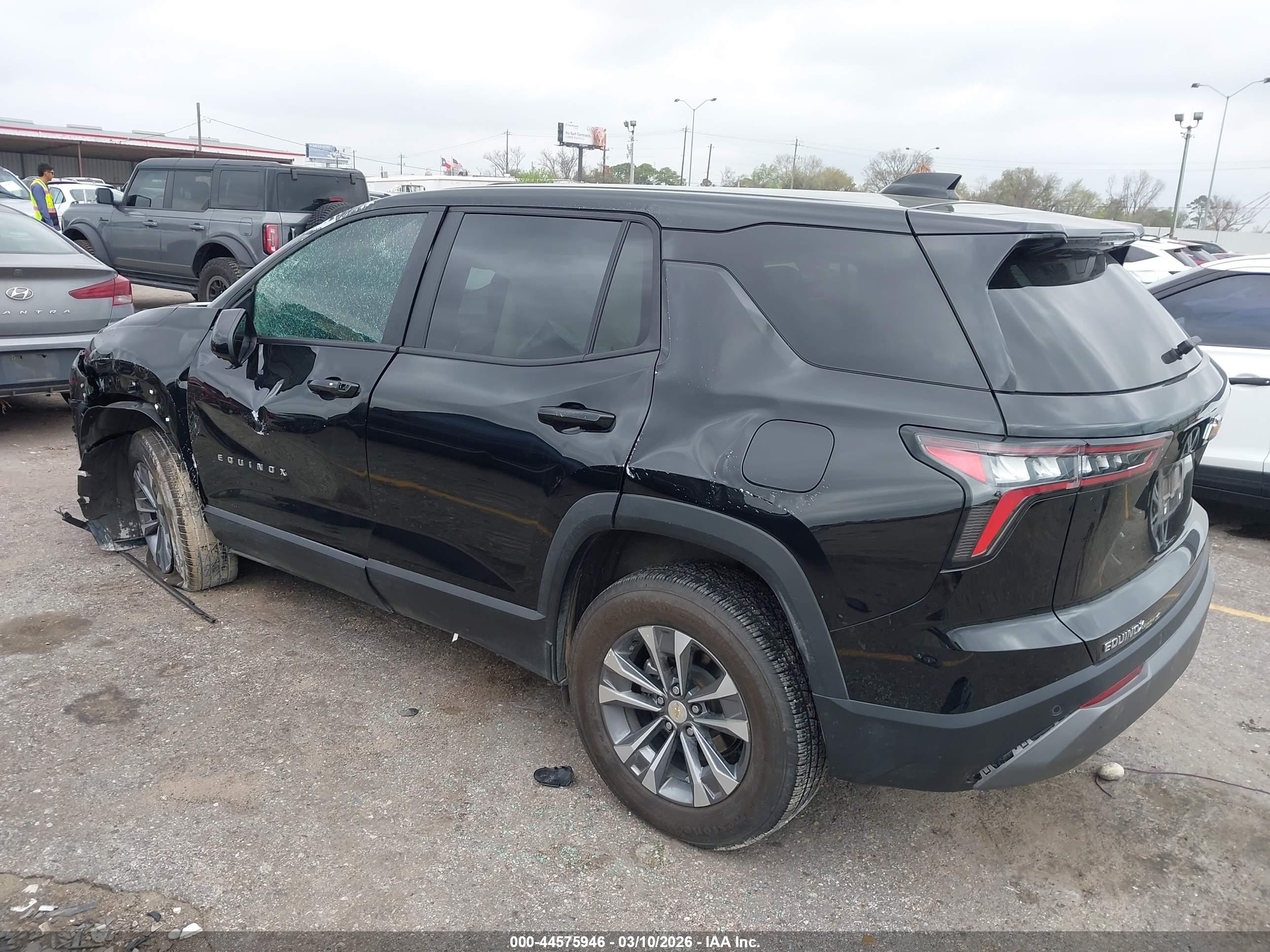 CHEVROLET EQUINOX image 3
