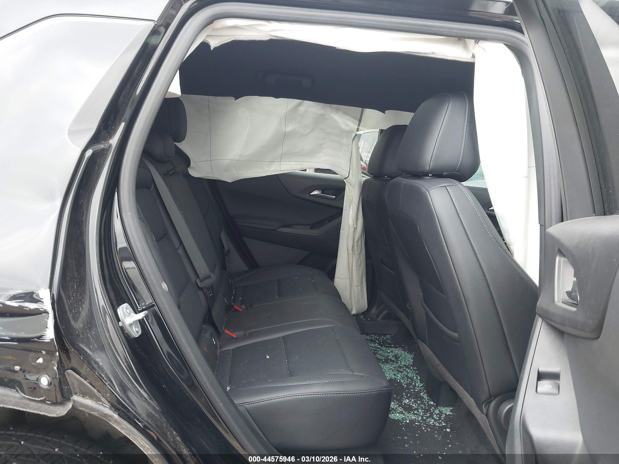 CHEVROLET EQUINOX image 8