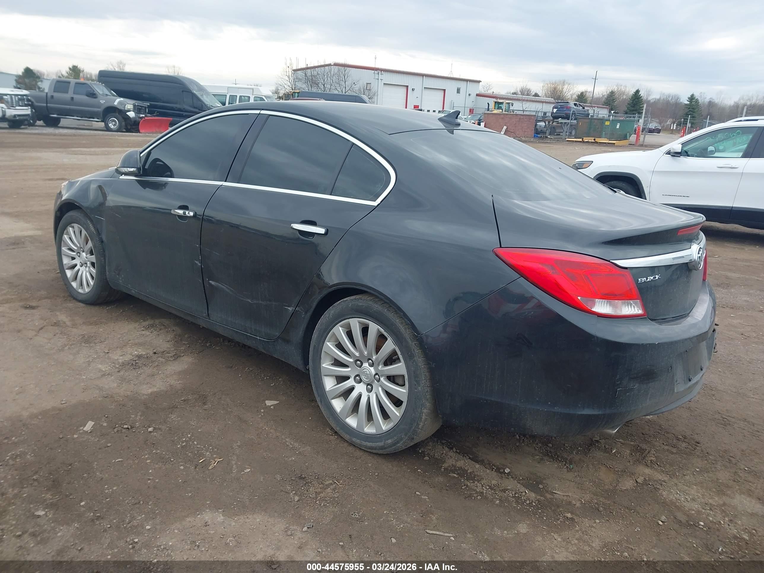 BUICK REGAL image 3