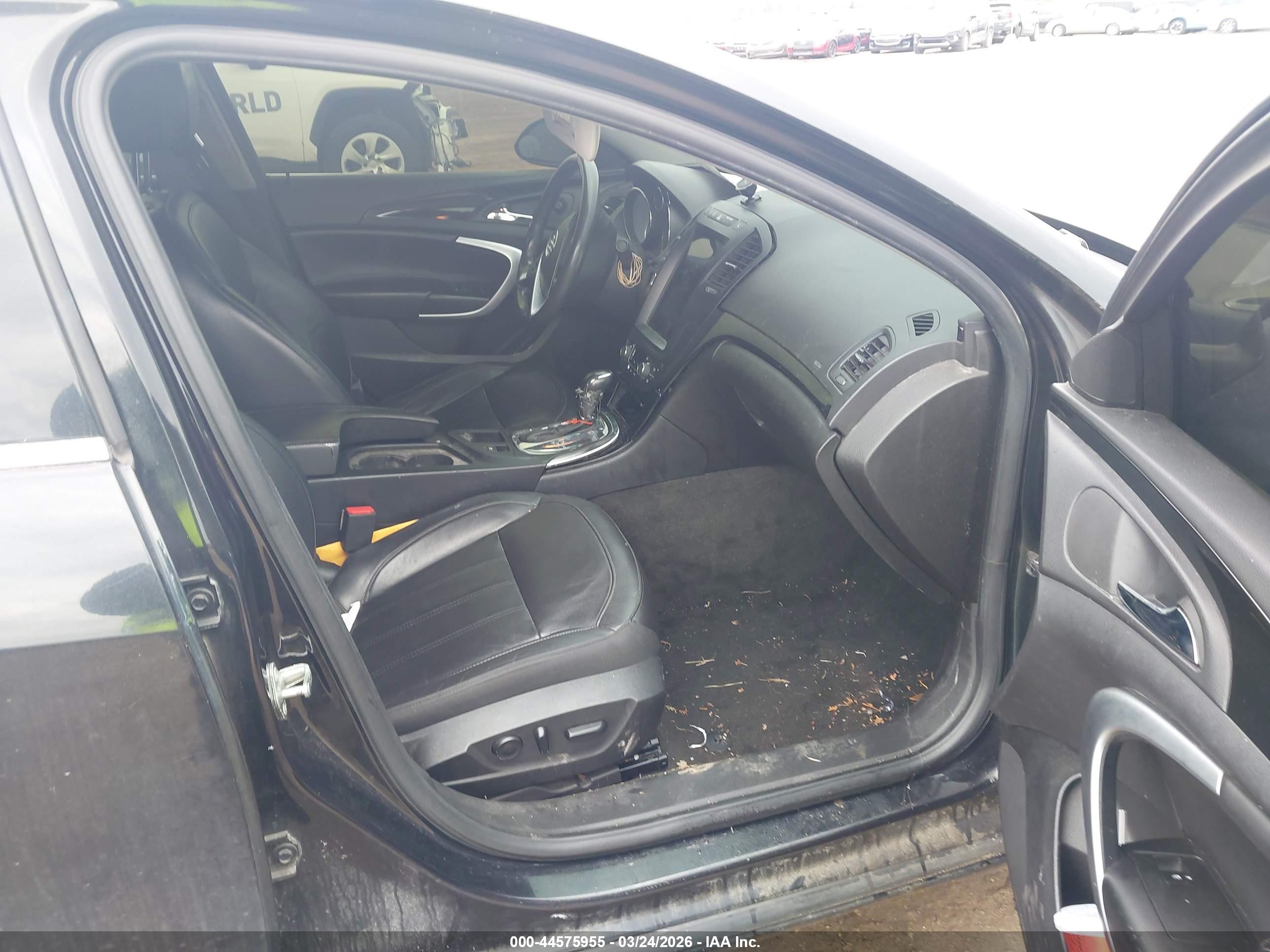 BUICK REGAL image 5