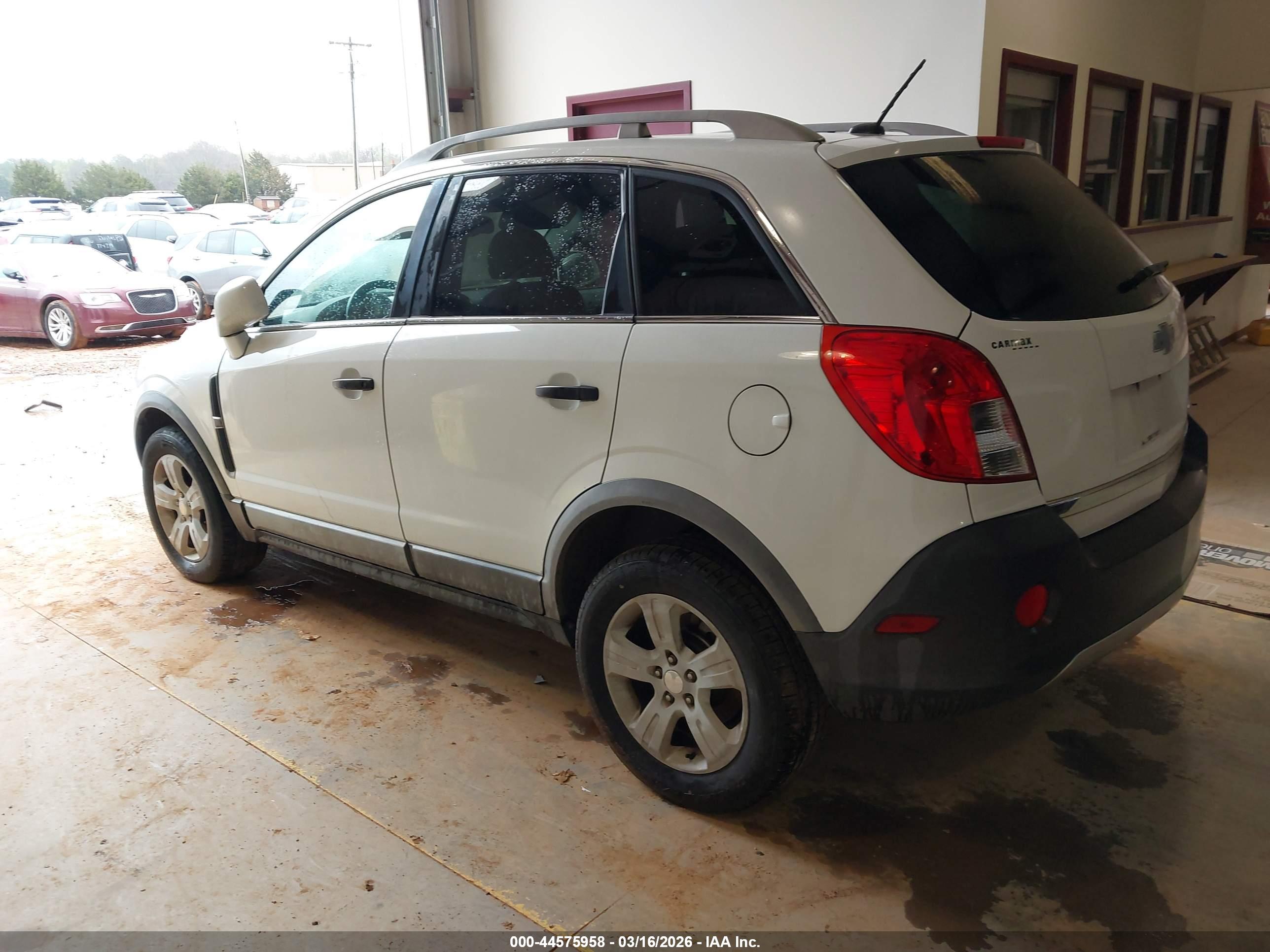 CHEVROLET CAPTIVA image 3