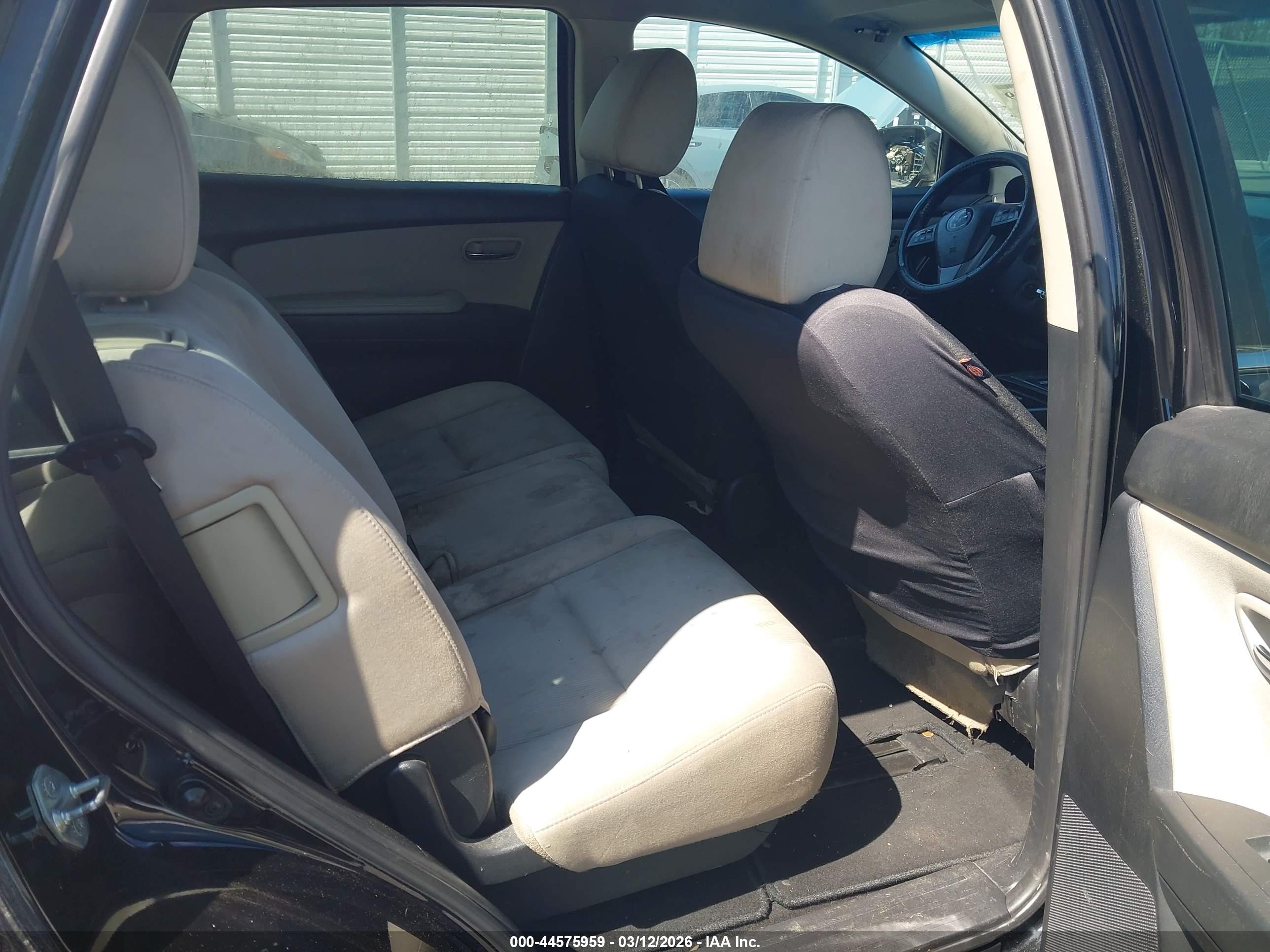 MAZDA CX-9 image 8