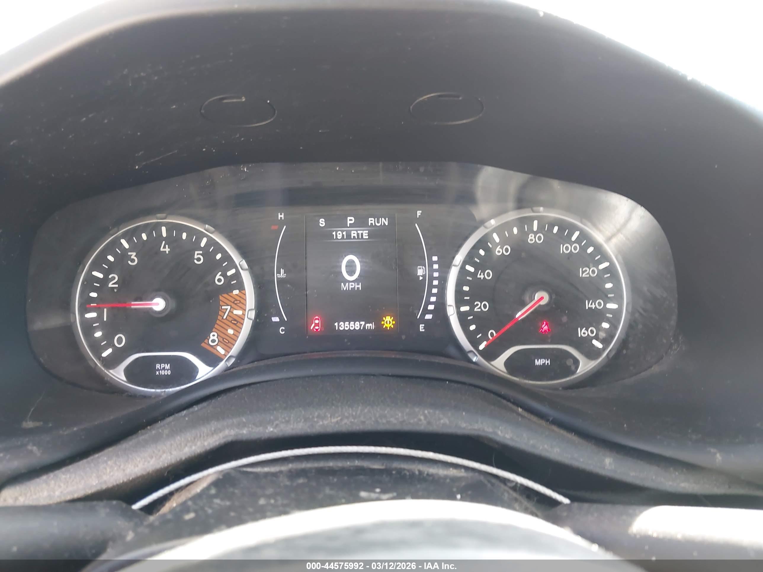 JEEP RENEGADE image 7