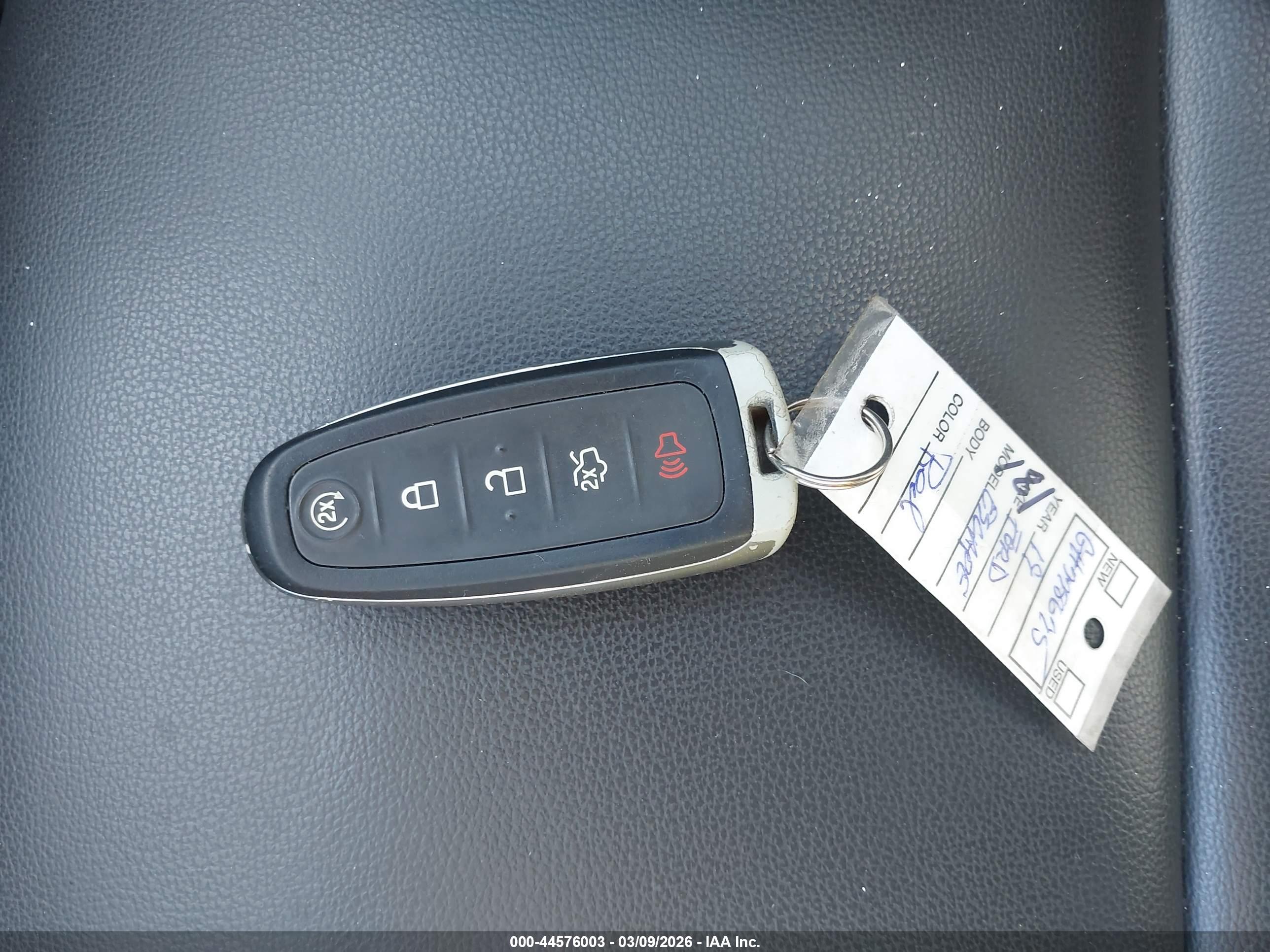 FORD ESCAPE image 11