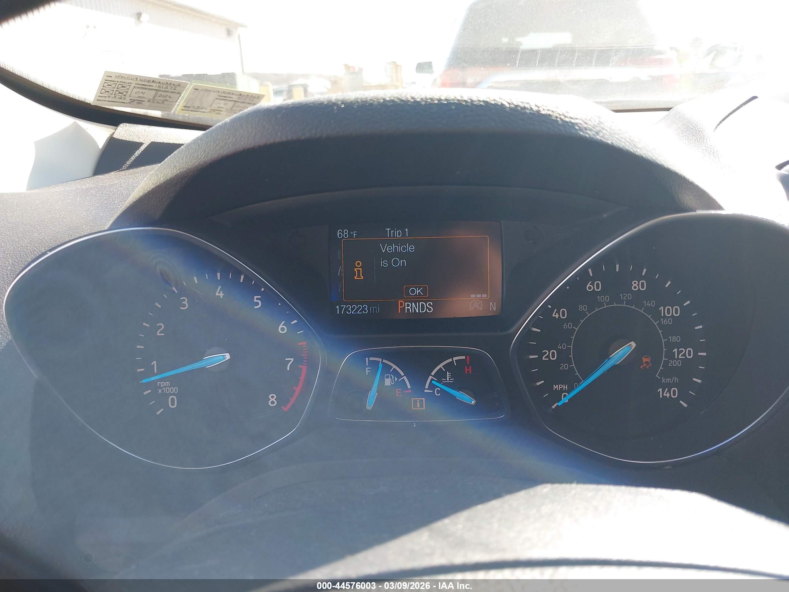 FORD ESCAPE image 7
