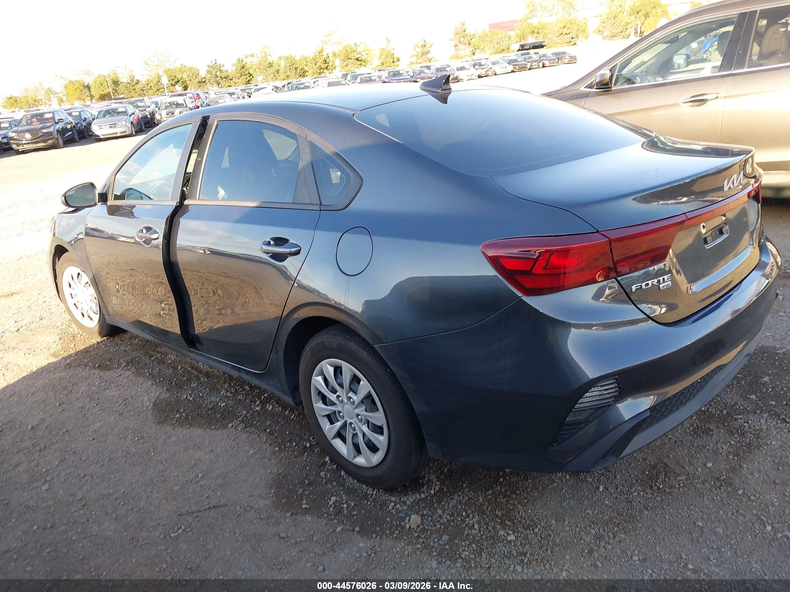 KIA FORTE image 3