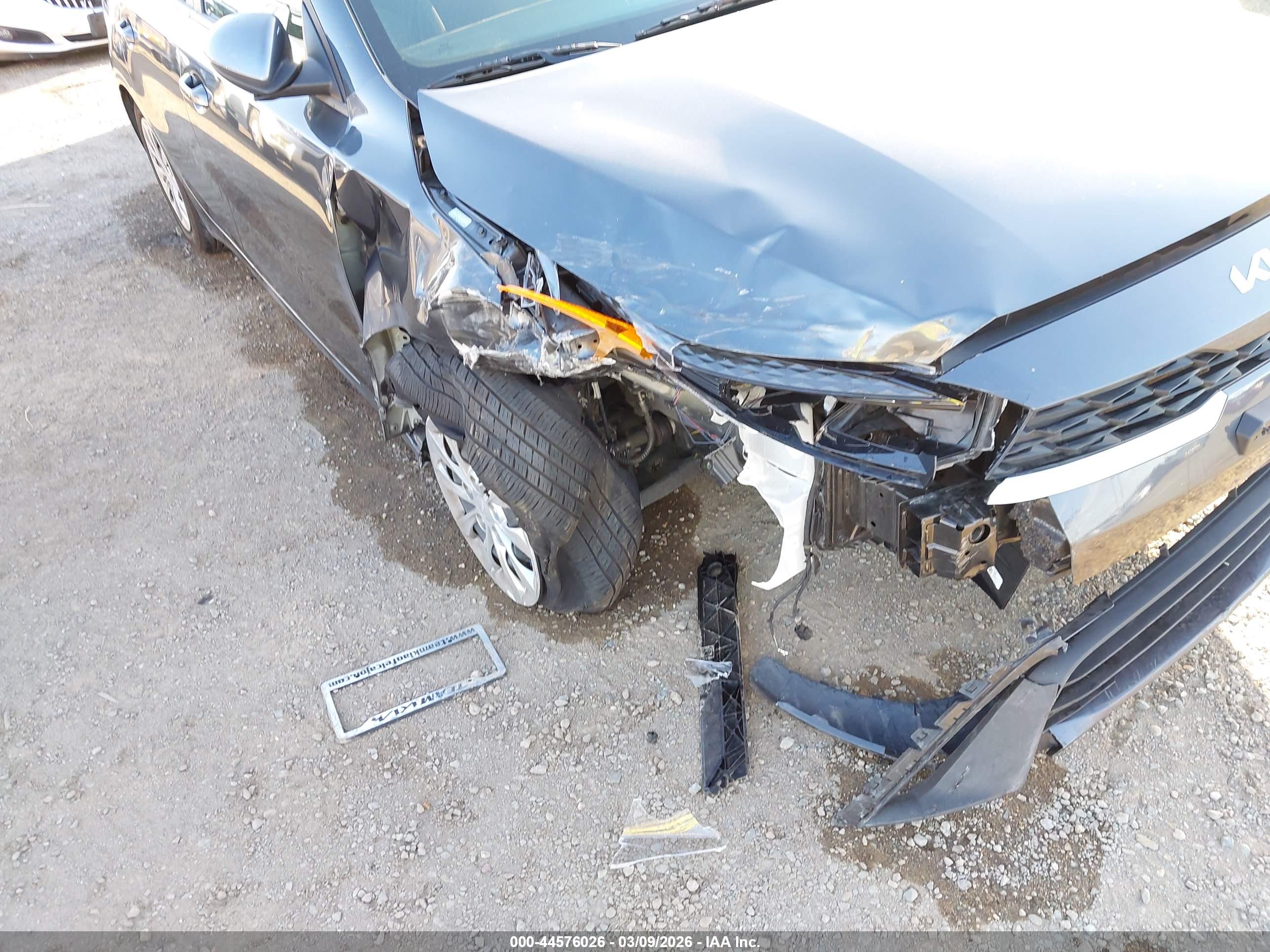 KIA FORTE image 6