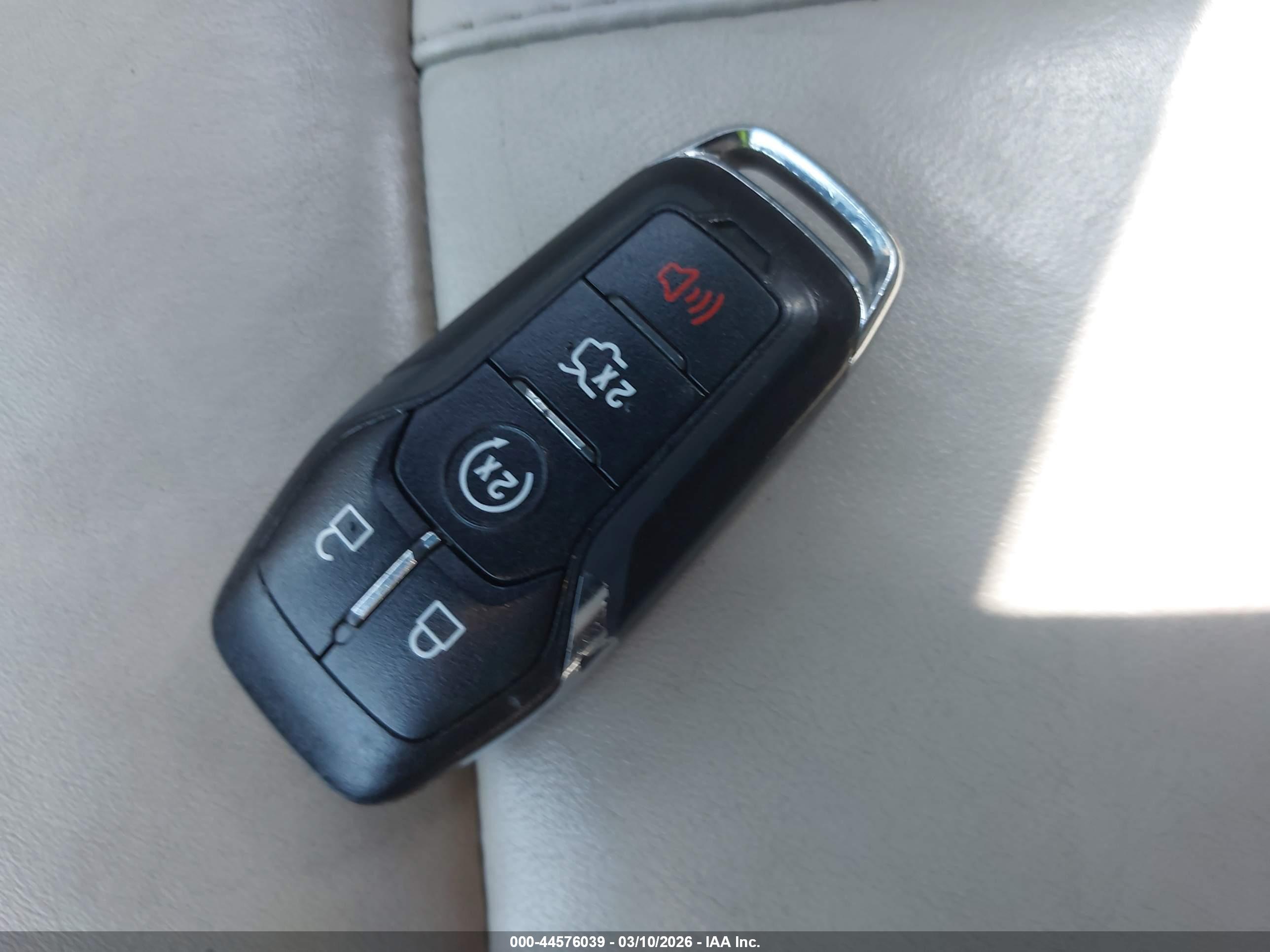 LINCOLN MKZ image 11
