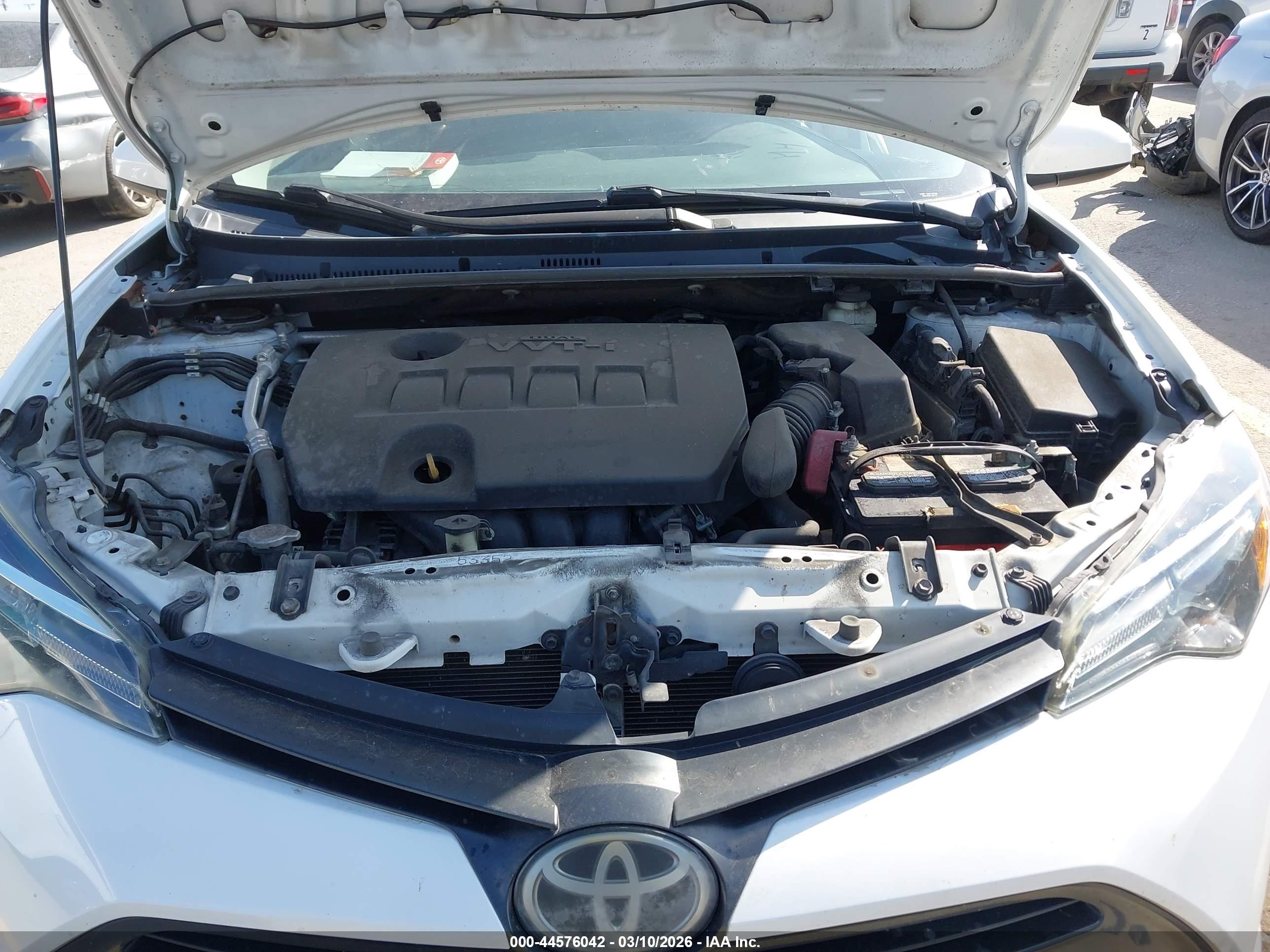 TOYOTA COROLLA image 10