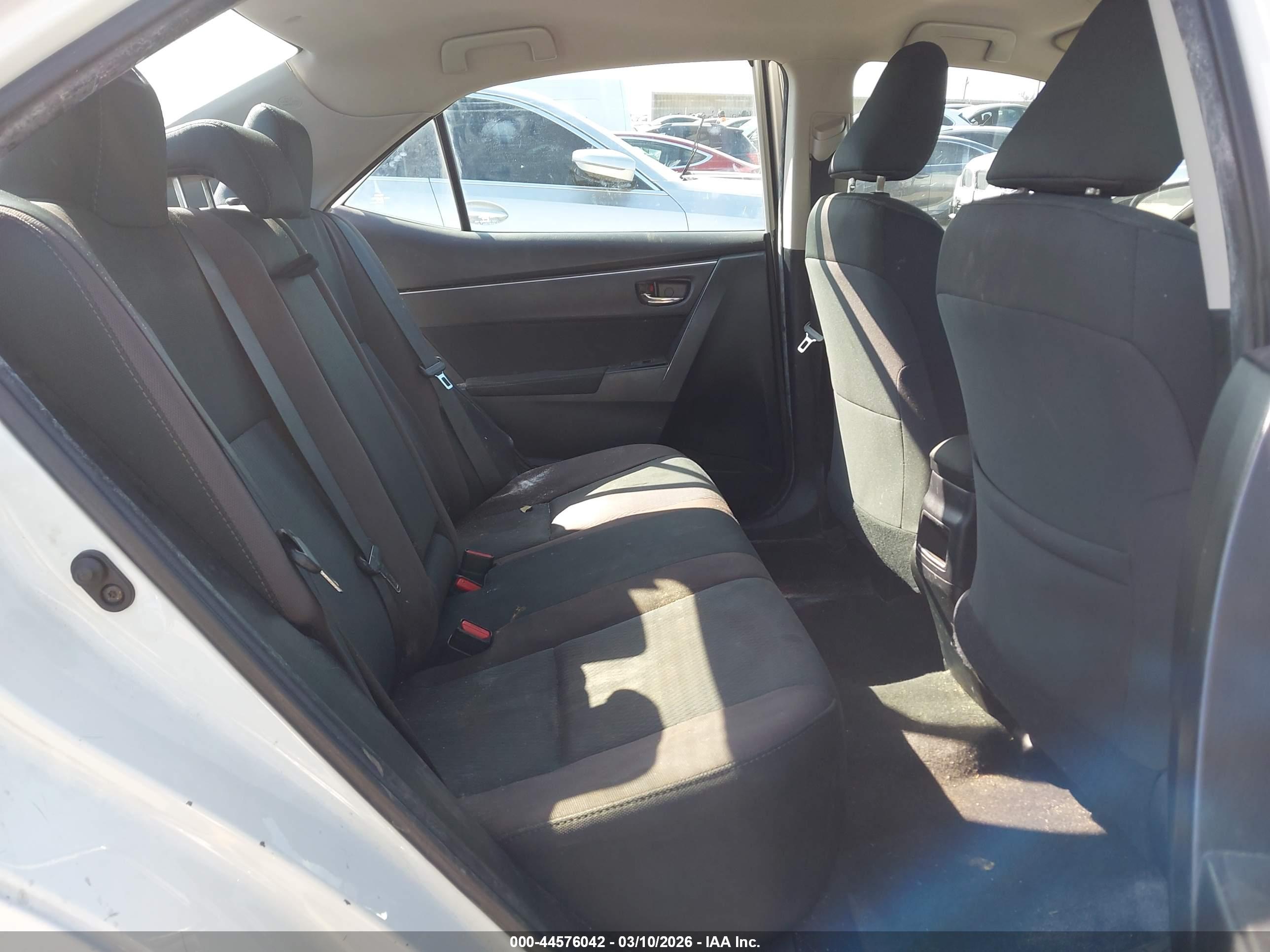 TOYOTA COROLLA image 8