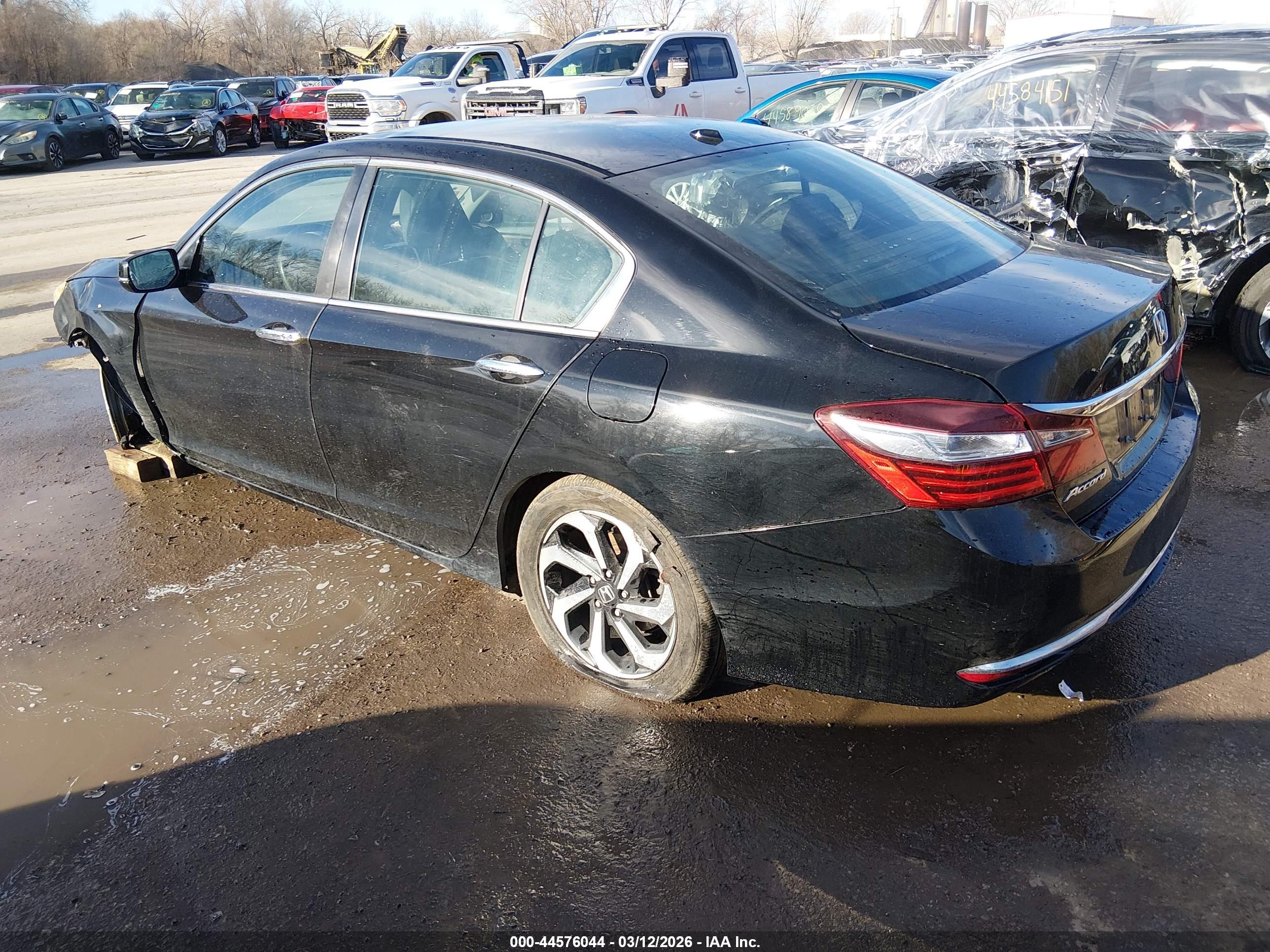 HONDA ACCORD image 3
