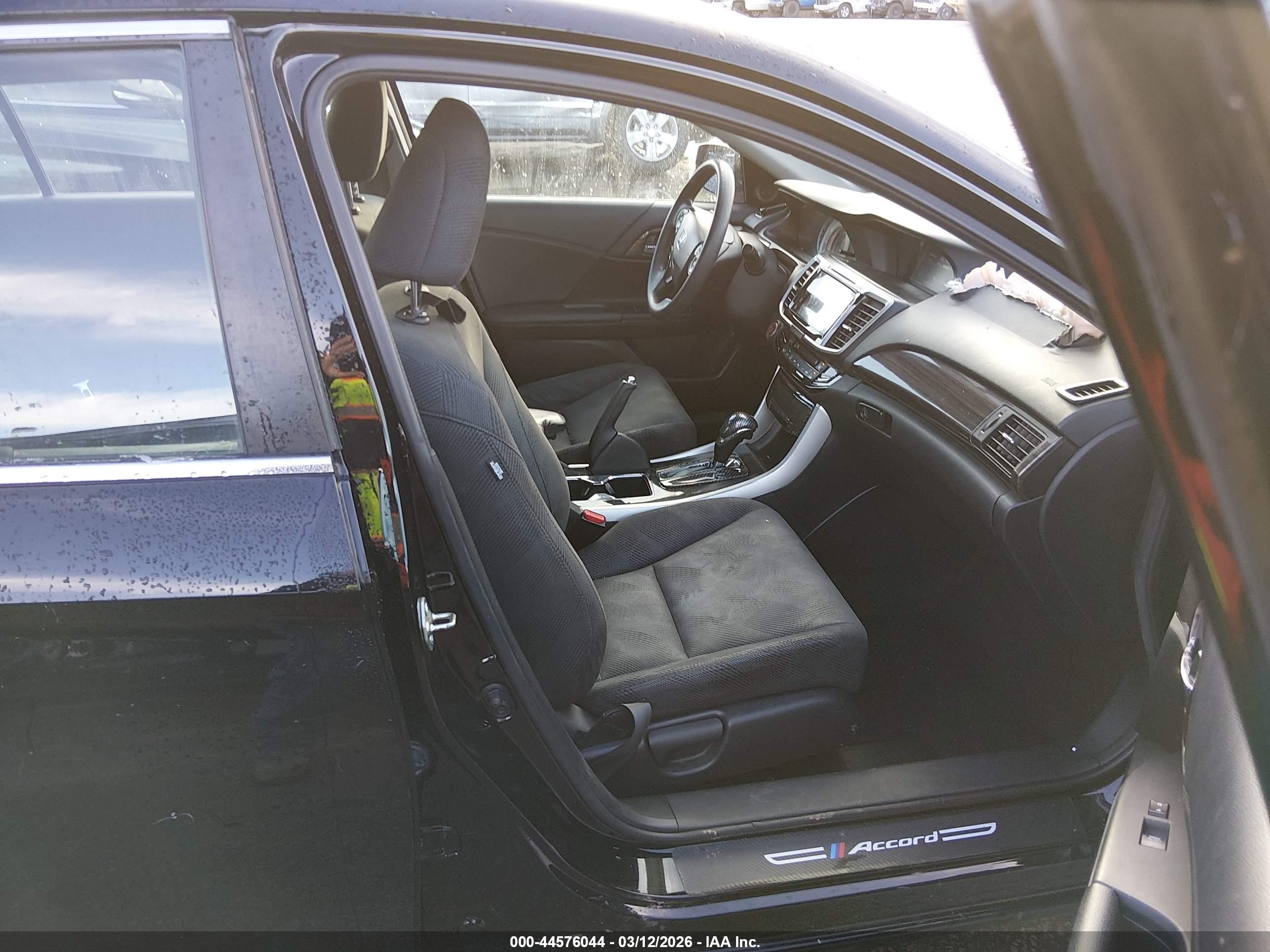 HONDA ACCORD image 5