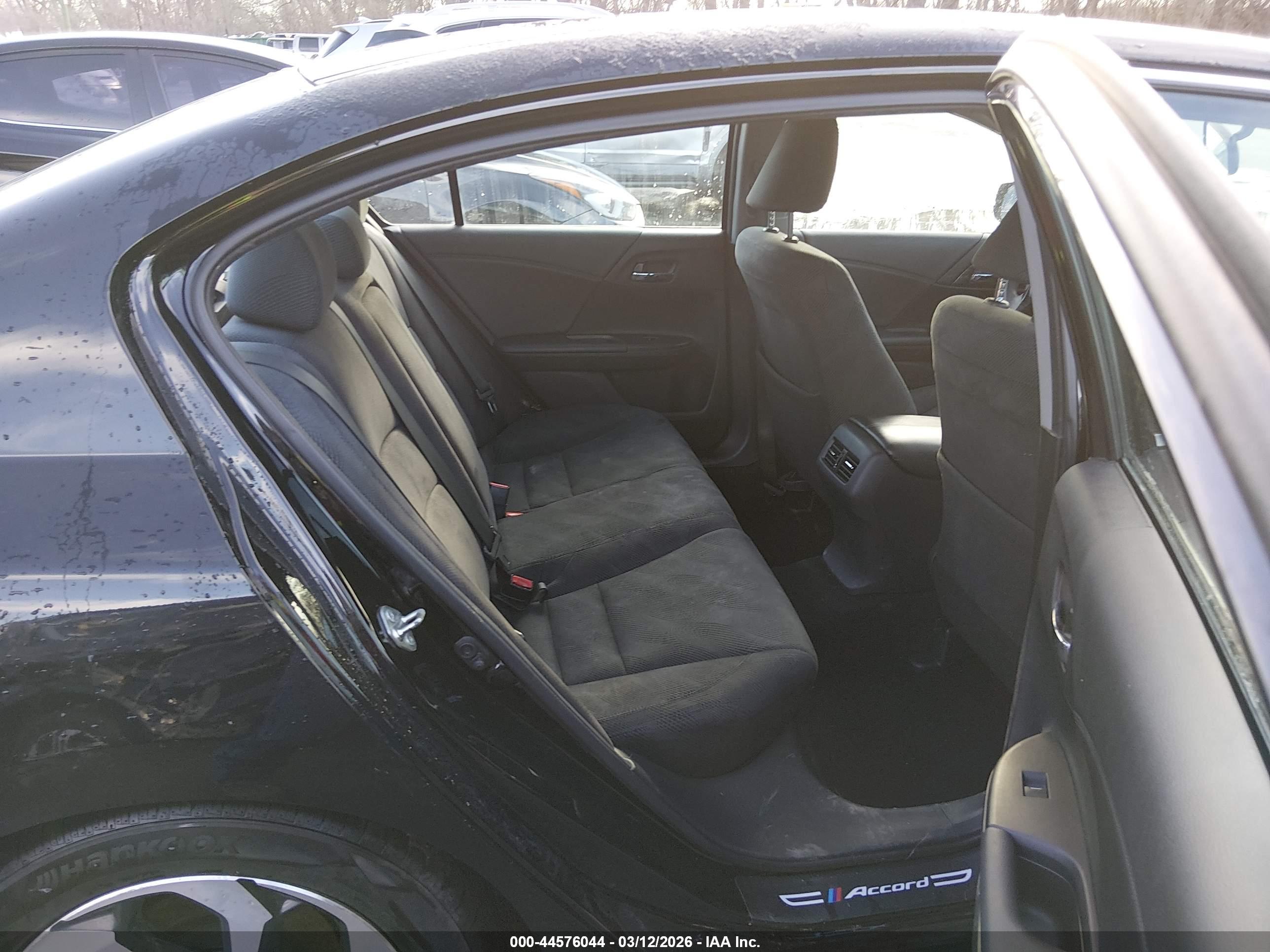 HONDA ACCORD image 8