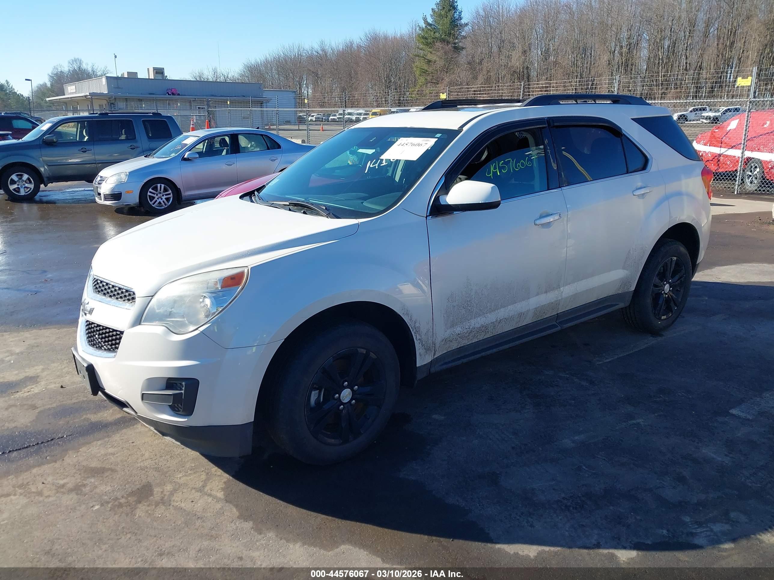 CHEVROLET EQUINOX image 2