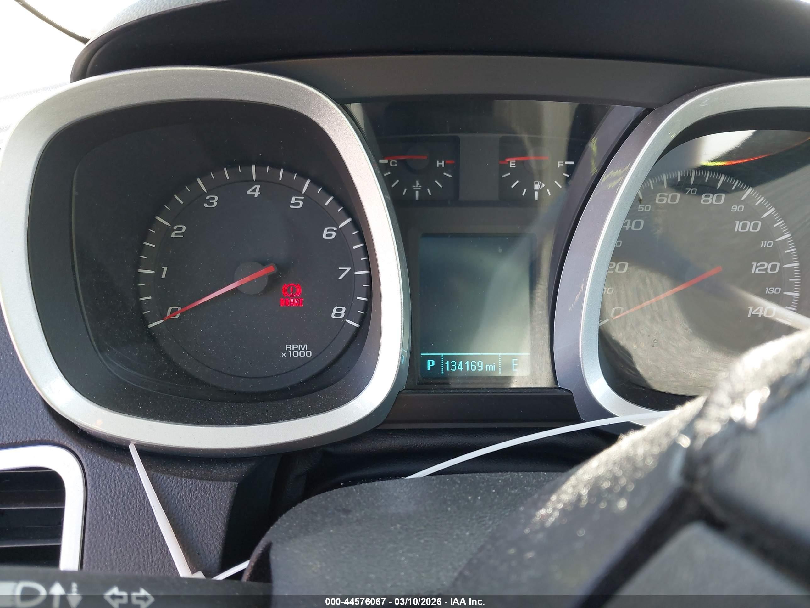 CHEVROLET EQUINOX image 7