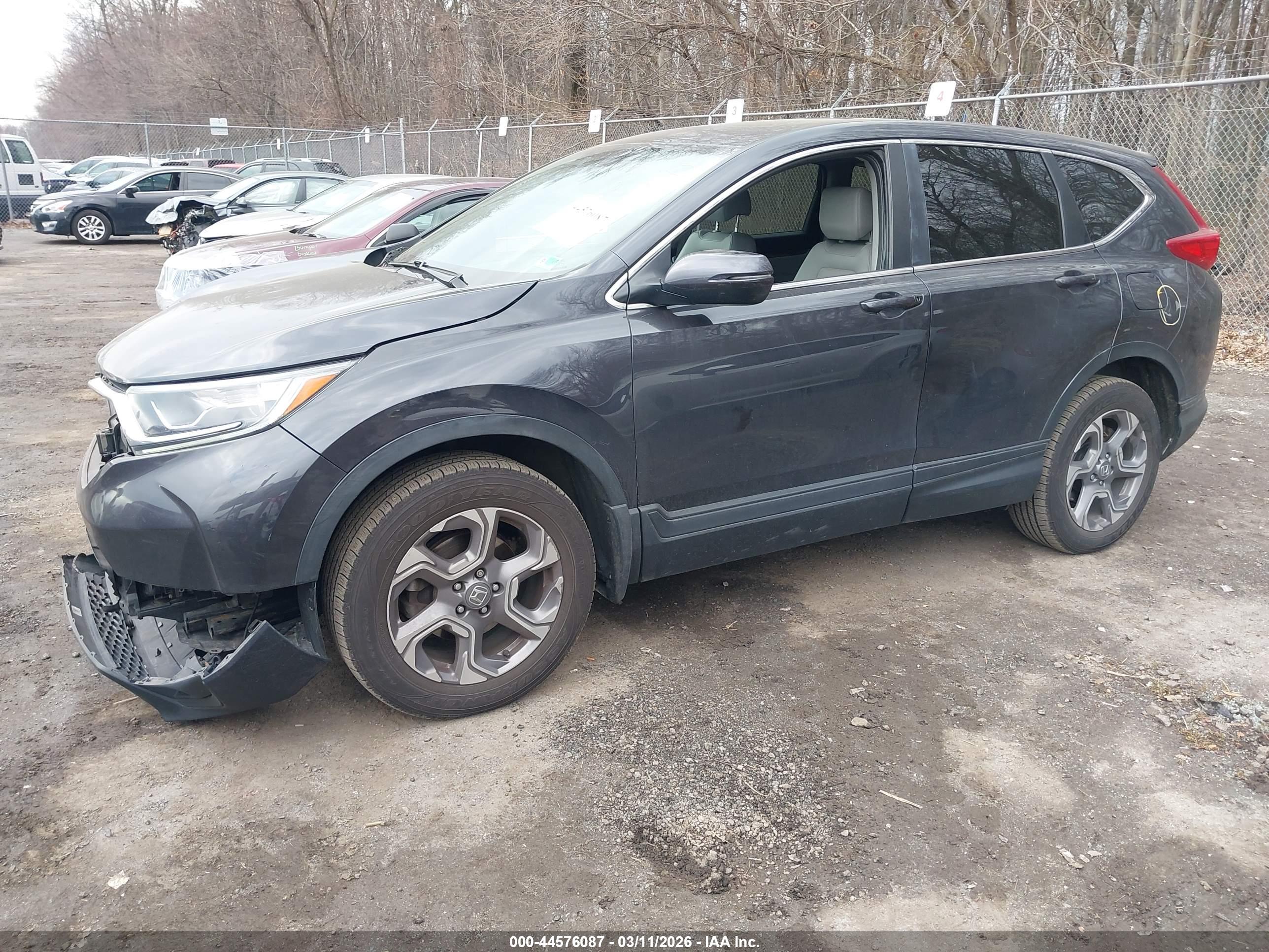 HONDA CR-V image 2